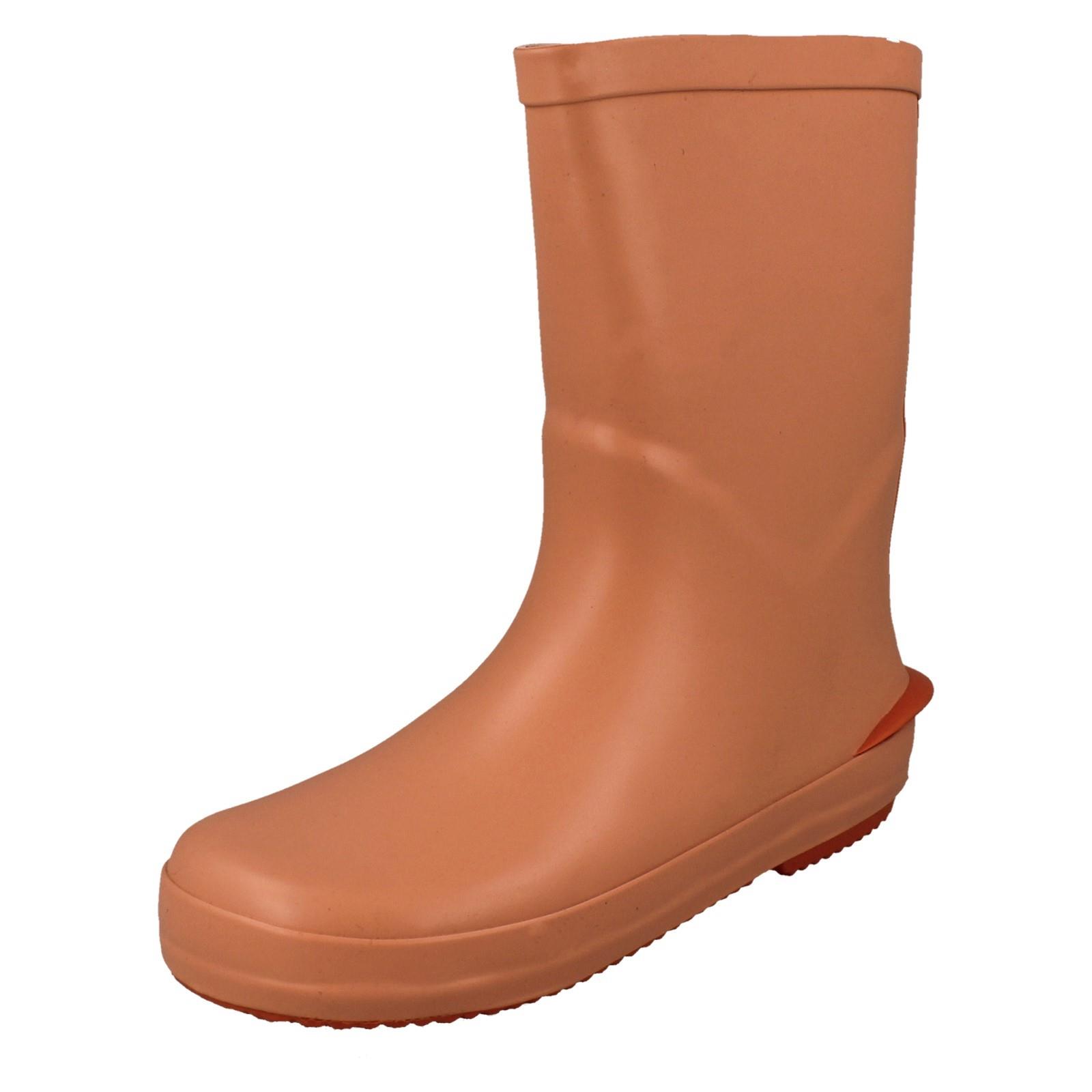 Childrens Clarks Waterproof Grippy Soled Pull On Wellington Boots Tarri Run - Picture 20 of 46