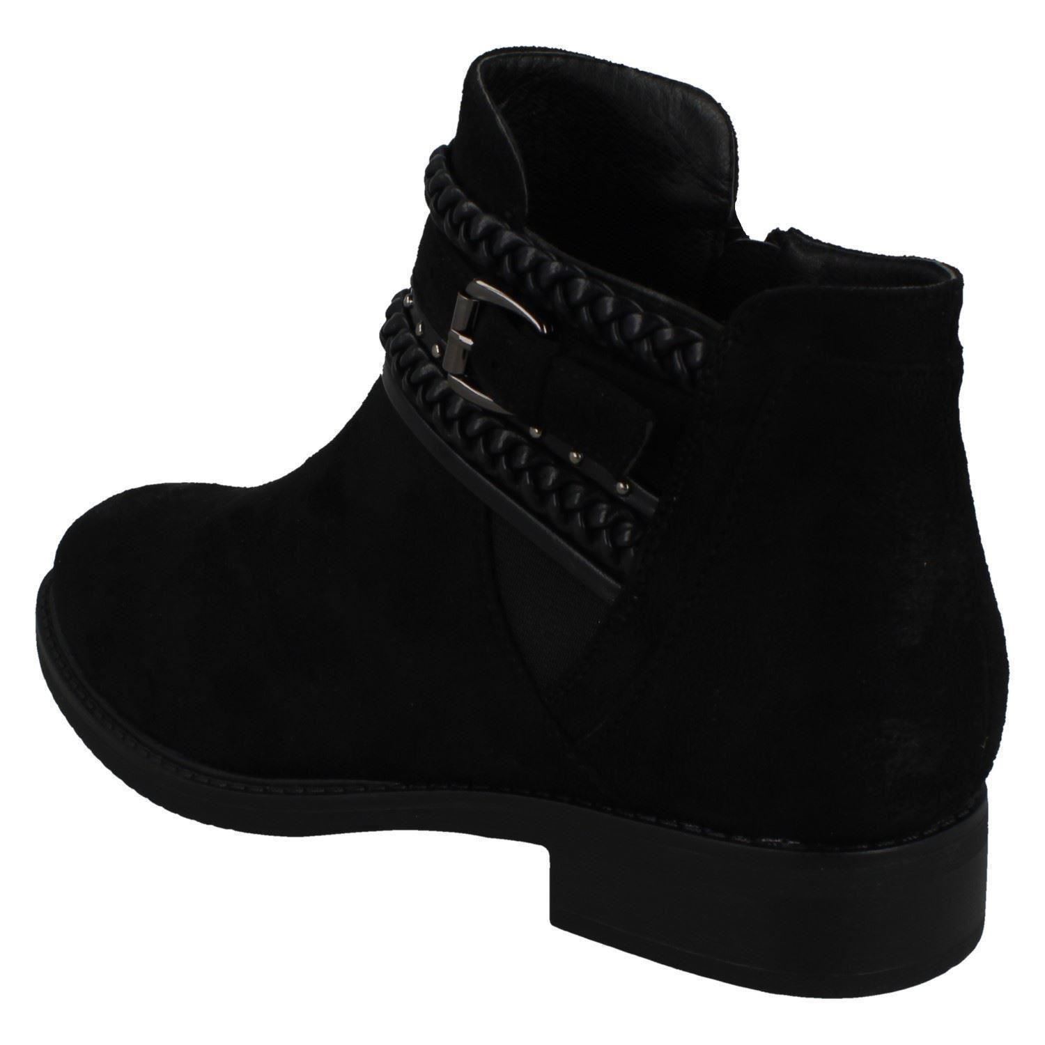 Ladies Spot On Low Heel Ankle Boots - Picture 4 of 19