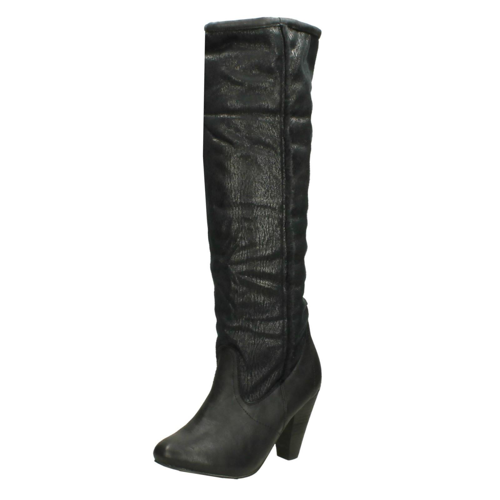 Ladies Spot On Knee High Fleece Lined Heeled 'Boots' - Picture 2 of 19