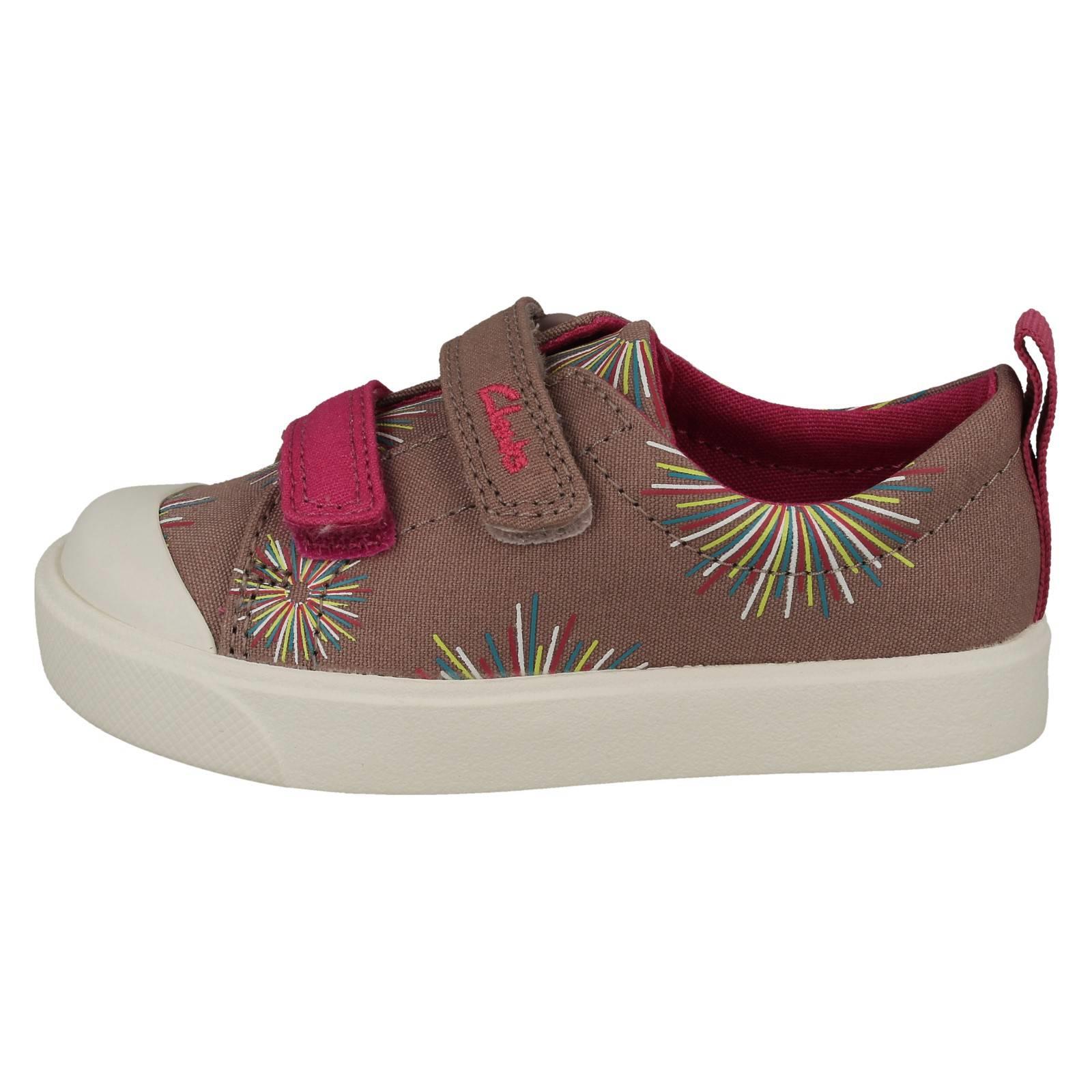 Leichte Canvas-Schuhe mit Clarks-Muster und Details für Kinder *City Bright* - Bild 33 von 64