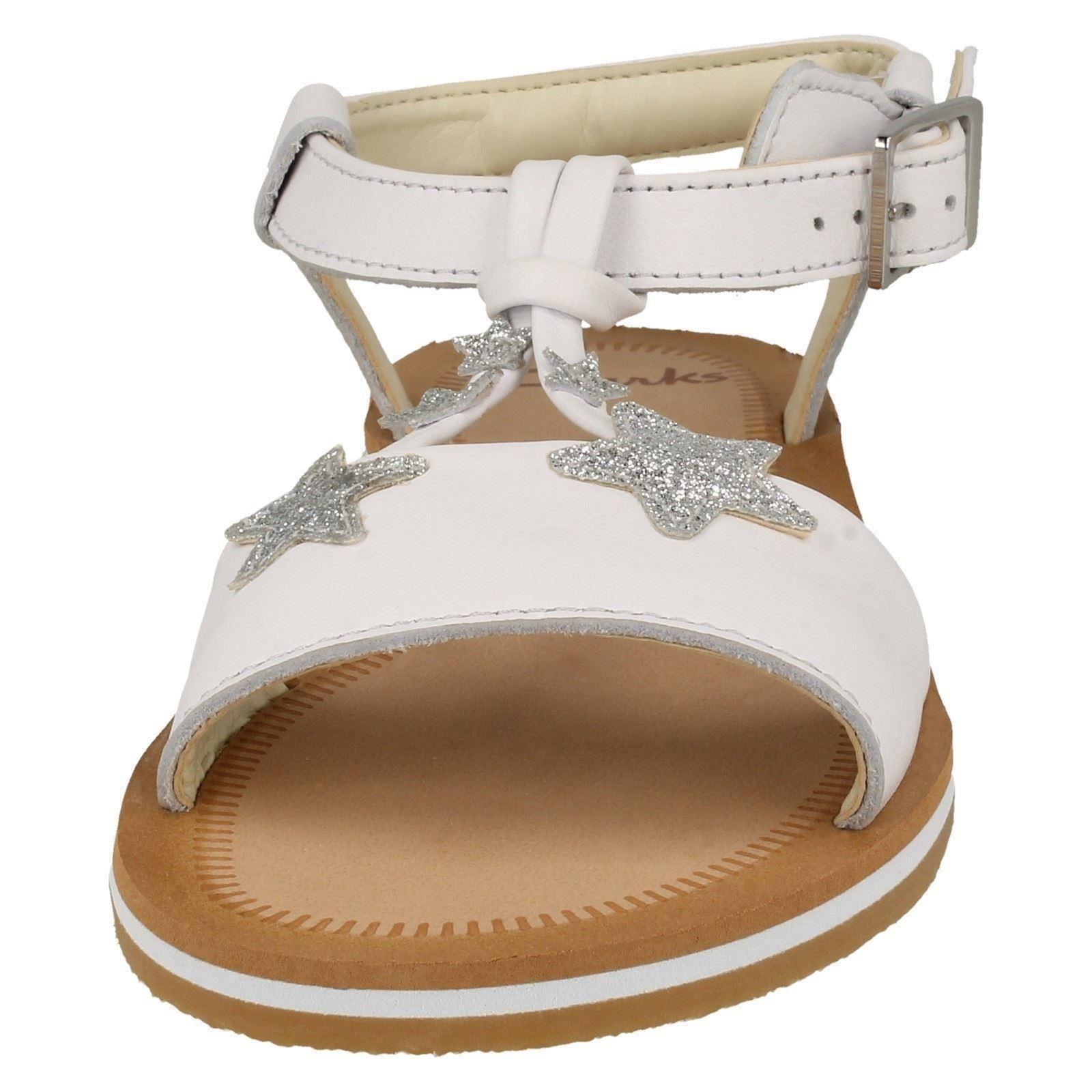 Girls Clarks Stylish Star Detailed Sandals Finch Summer K - Picture 18 of 19