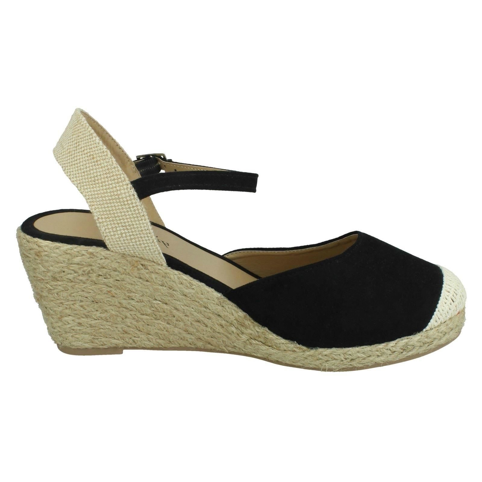 Ladies Savannah Wide Fitting Closed Toe Wedges - Picture 4 of 28