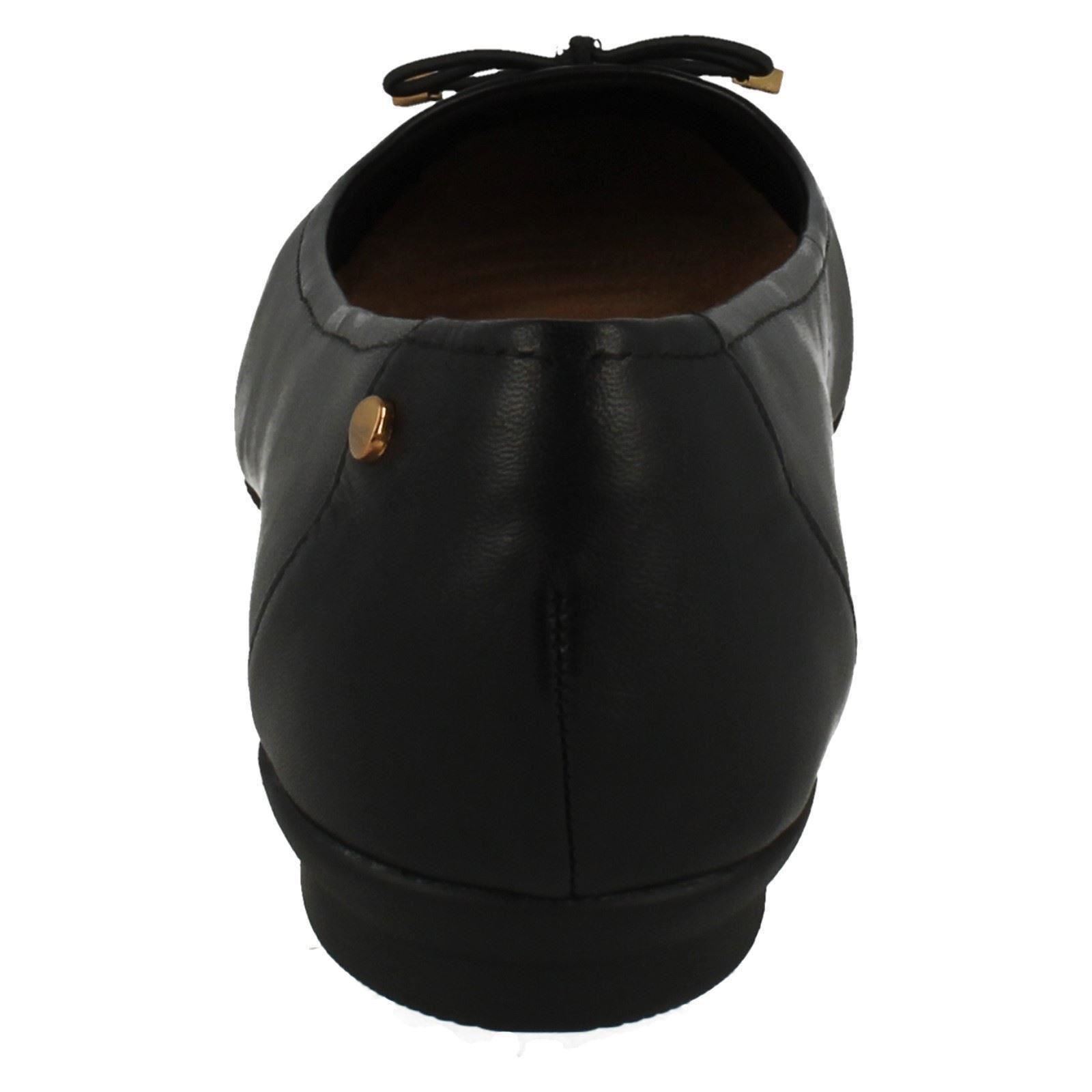 Ladies Clarks Ballerina Style Style Style Pumps 'Candra Light' c42bdc Ladies Clarks Ballerina Style Style Style Pumps 'Candra Light' c42bdc