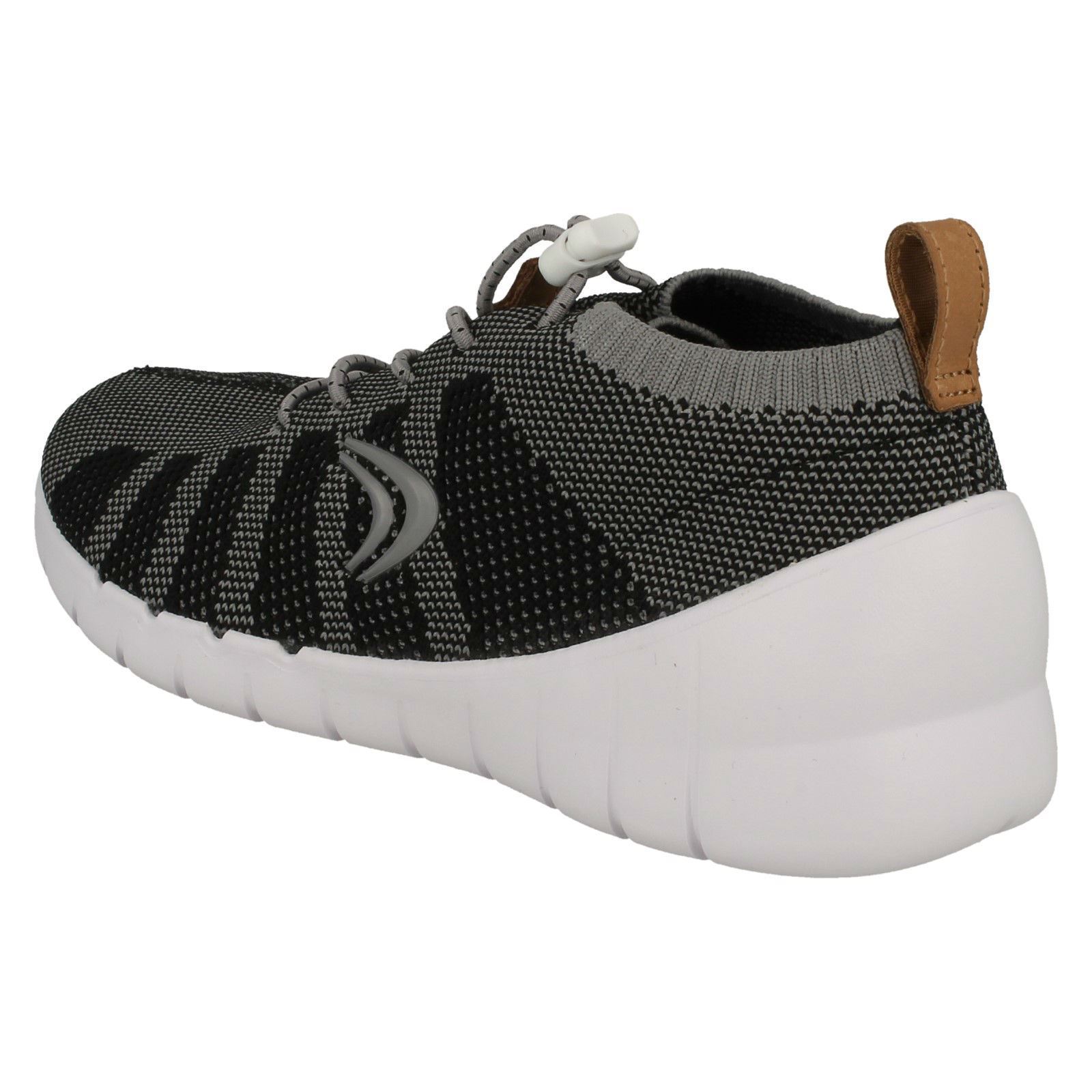 clarks girls black trainers