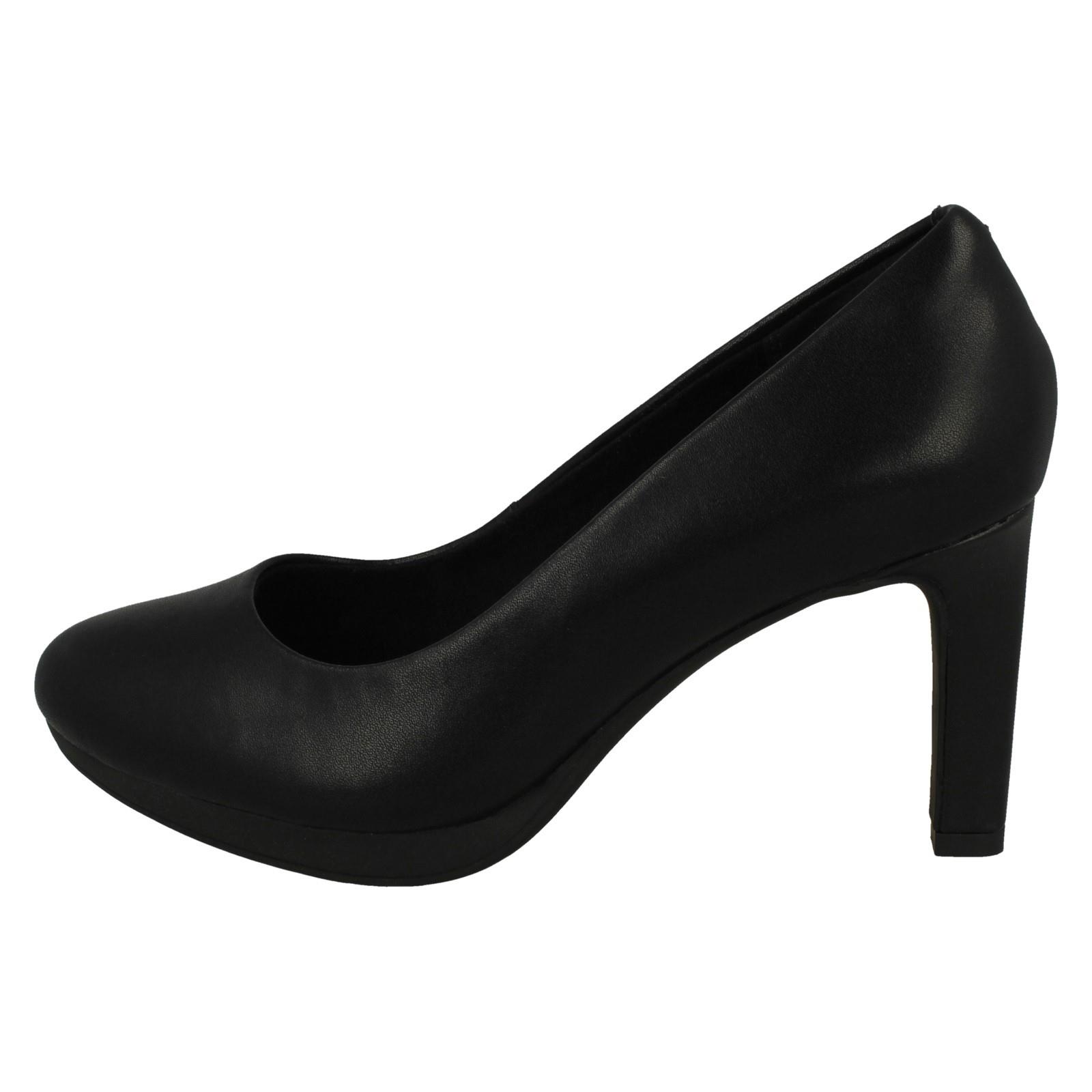 Ladies Clarks Leather Slip On Platform Stiletto Heeled Wide Fit Court Shoes - Picture 3 of 19