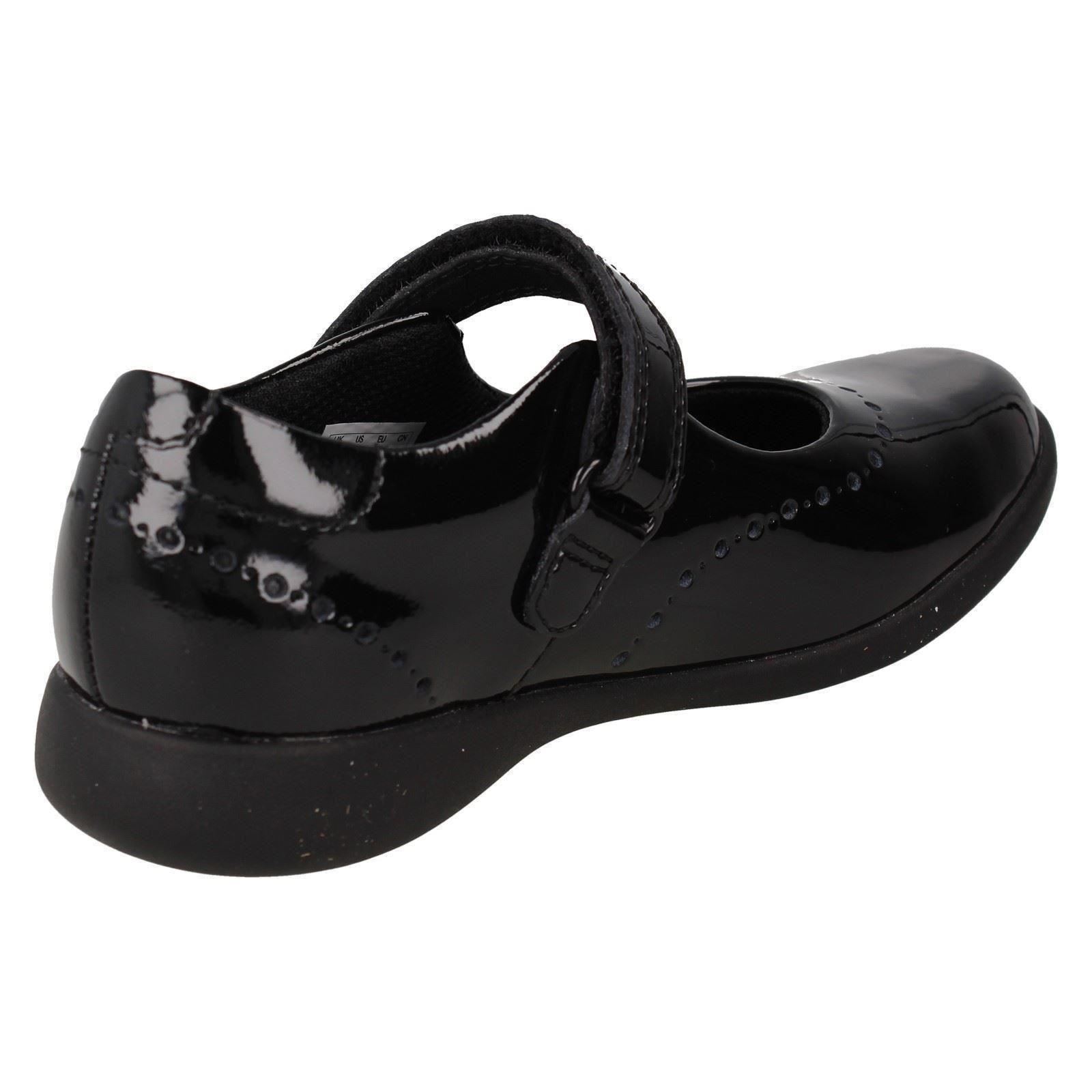 Zapatos formales/escolares Clarks para niñas *Etch Craft* - Imagen 19 de 20