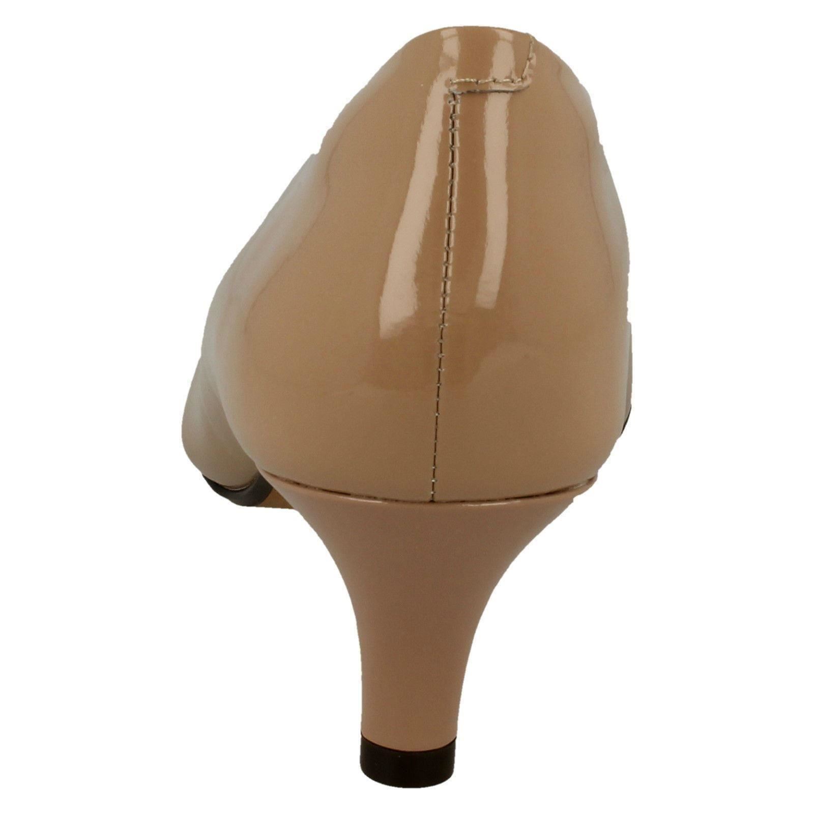 Womens Clarks Pointed Toe Court Court Court shoes 'Linvale Jerica' e07389 Womens Clarks Pointed Toe Court Court Court shoes 'Linvale Jerica' e07389