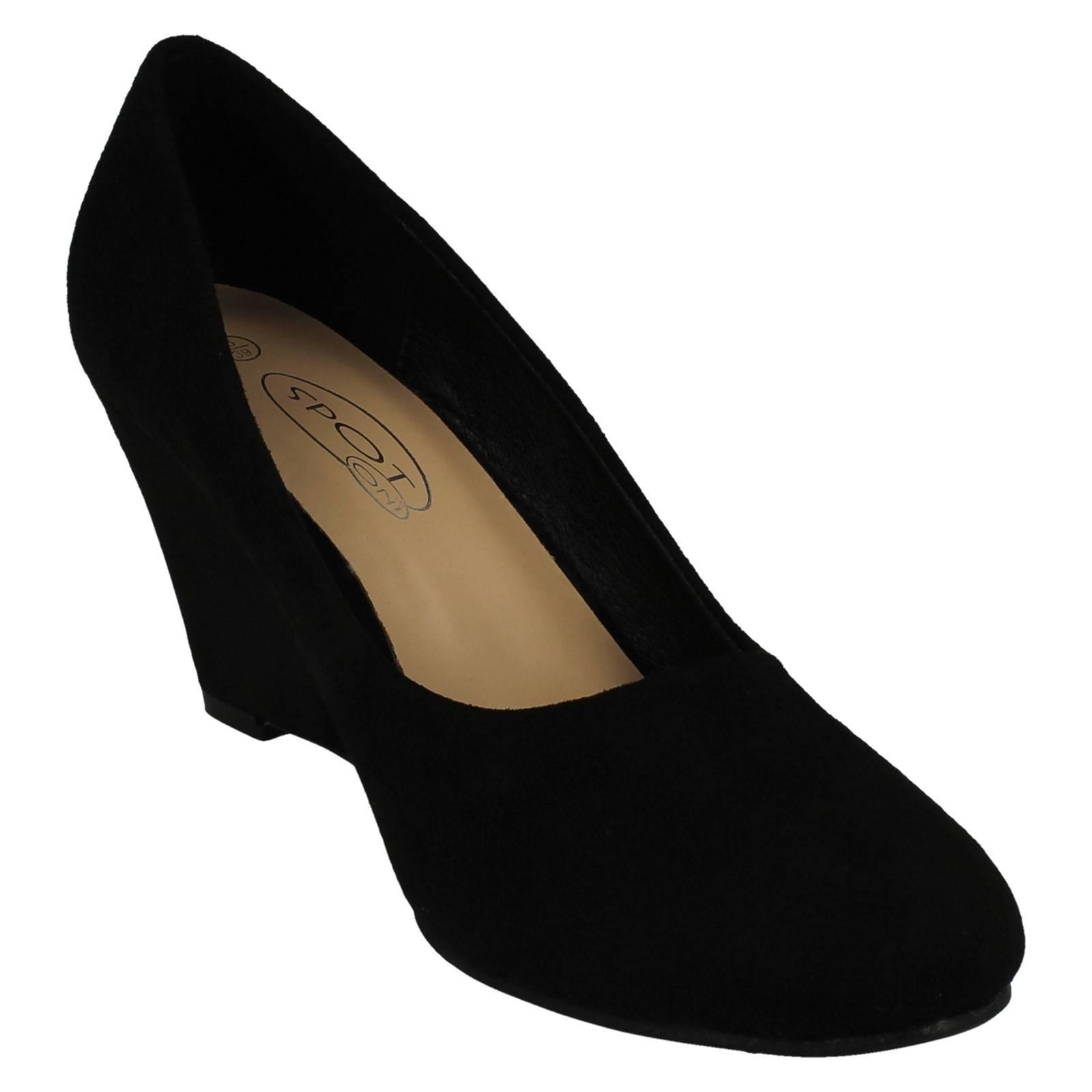 Elegantes zapatos de corte con tacón de cuña para damas Spot On F9R0114 - Imagen 8 de 28
