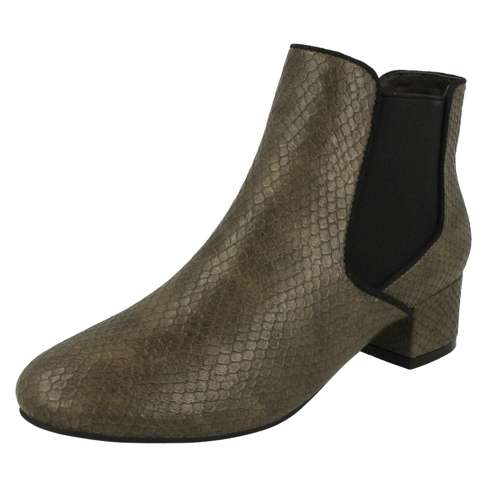 'Botas' al tobillo para damas Anne Michelle - Imagen 38 de 46
