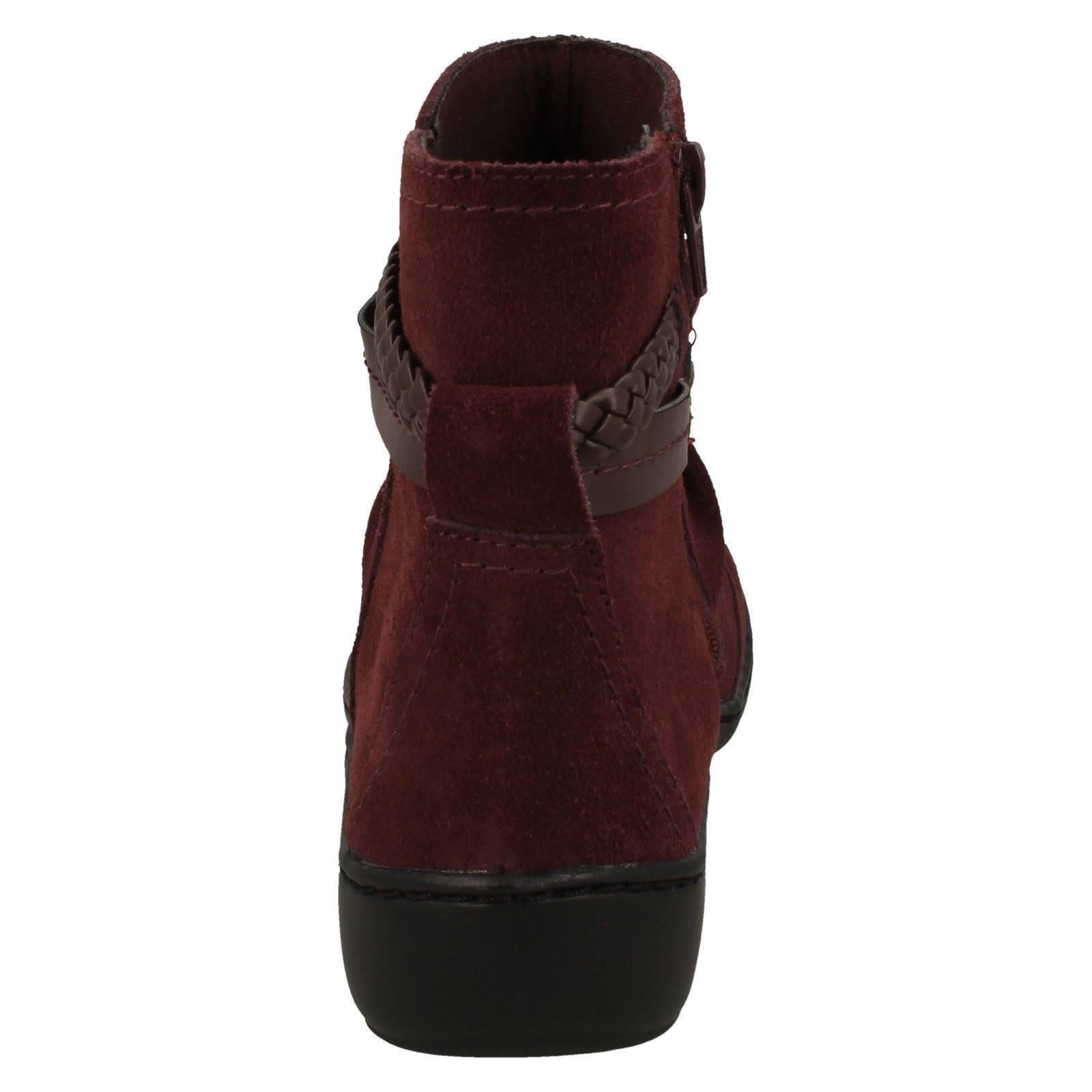 Clarks Collection Suede Ankle Boots - Cora Braid Boot in Dark Khaki, 9 W - NIB
