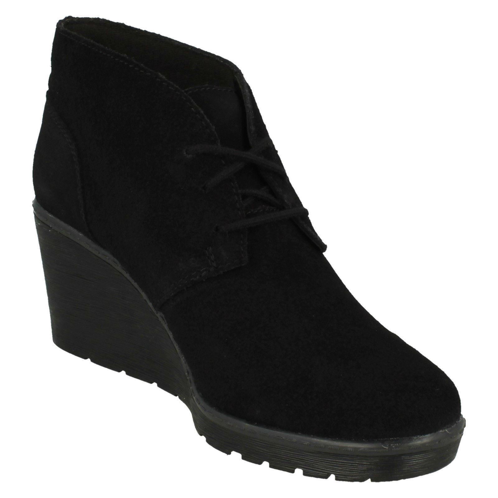 Sandalo Donna Clarks Stivaletti di con tacco a zeppa Fascino di Sandalo Donna Clarks Stivaletti di con tacco a zeppa Fascino di