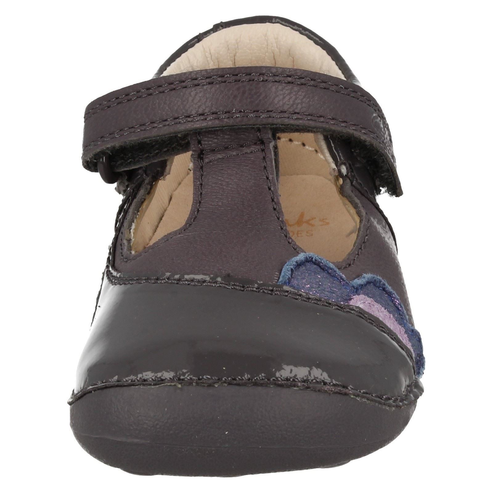 Infant Girls First Clarks Cruisers 'Little Caz' eBay