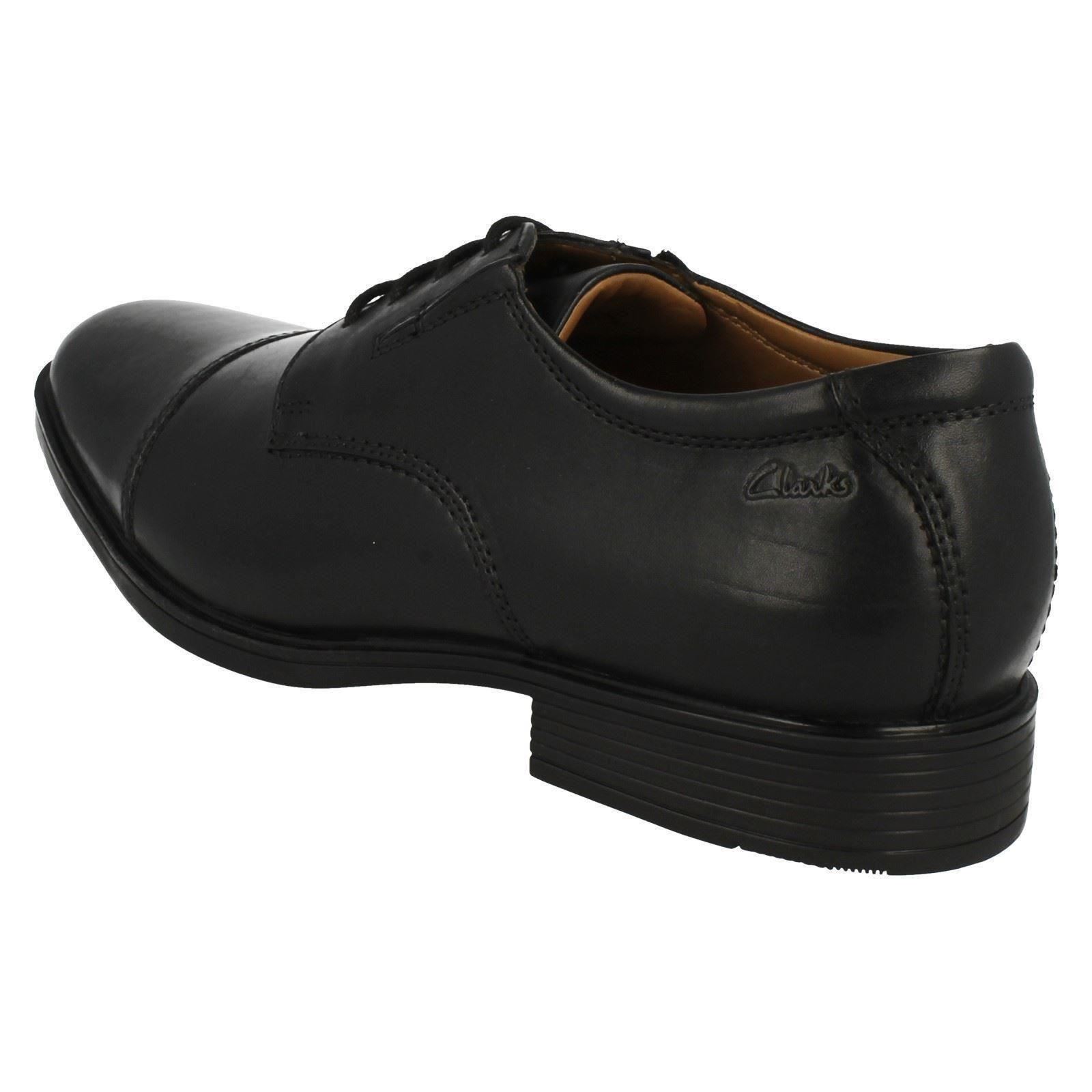 Da Uomo Clarks Lacci Formale Punta Rotonda Scarpe Di Pelle Pelle Di Tilden Cap a80b9d Da Uomo Clarks Lacci Formale Punta Rotonda Scarpe Di Pelle Pelle Di Tilden Cap a80b9d