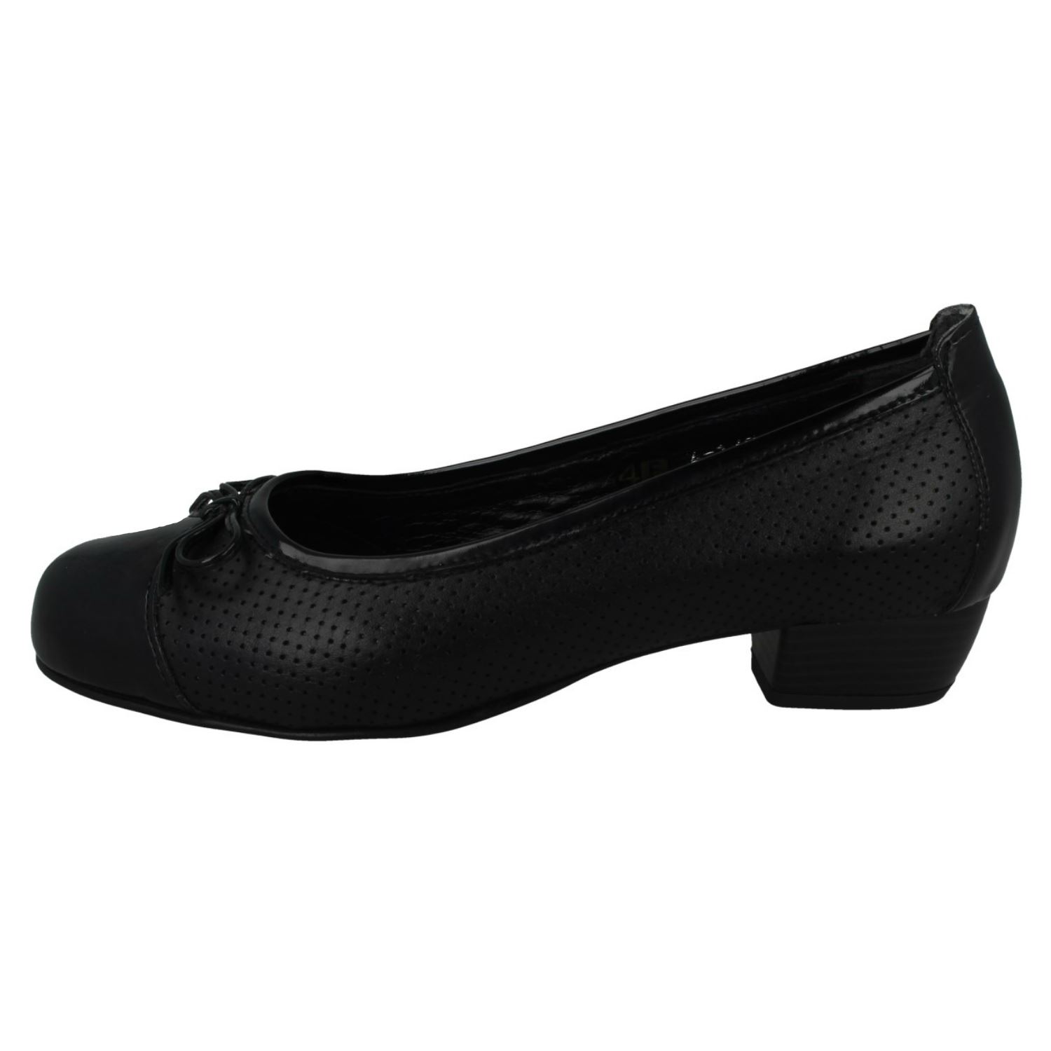 leather court shoes wide fit