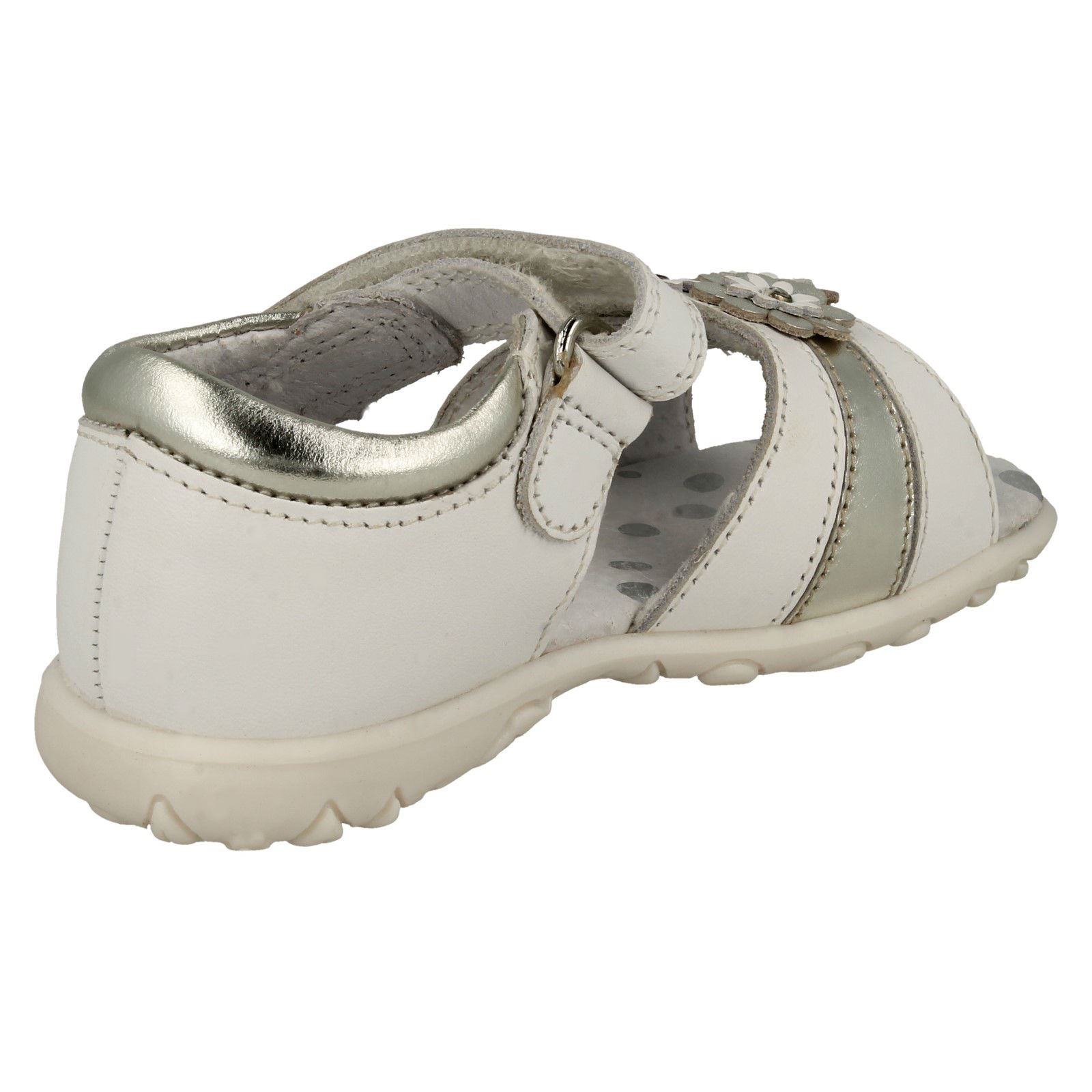 Girls Startrite Stylish Flower Detailed Sandals Bloom - Picture 15 of 19