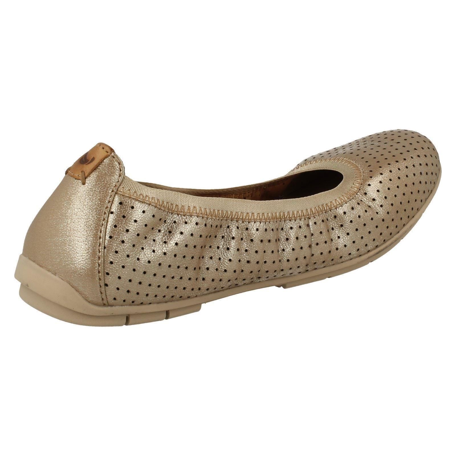 Señoras por no estructurados por Señoras Clarks Zapatos Planos del tracto de las Naciones Unidas 80d2ab Señoras por no estructurados por Señoras Clarks Zapatos Planos del tracto de las Naciones Unidas 80d2ab