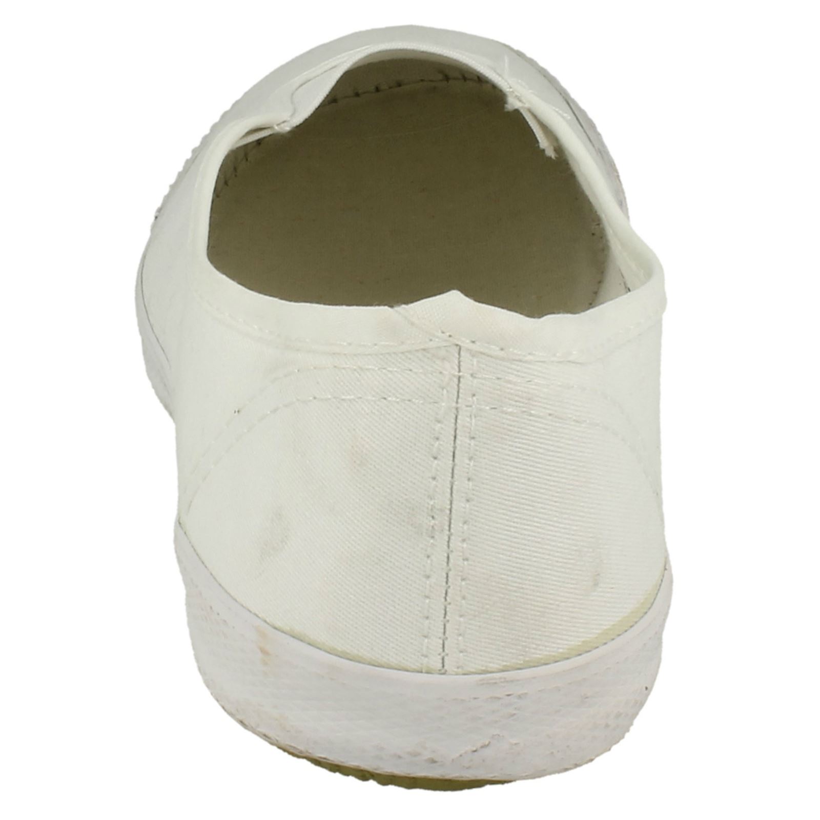 Jungen Kinder Spot On Slip Weiß Schwarz Sportschuhe Canvas Zwickel Plims - Bild 14 von 19