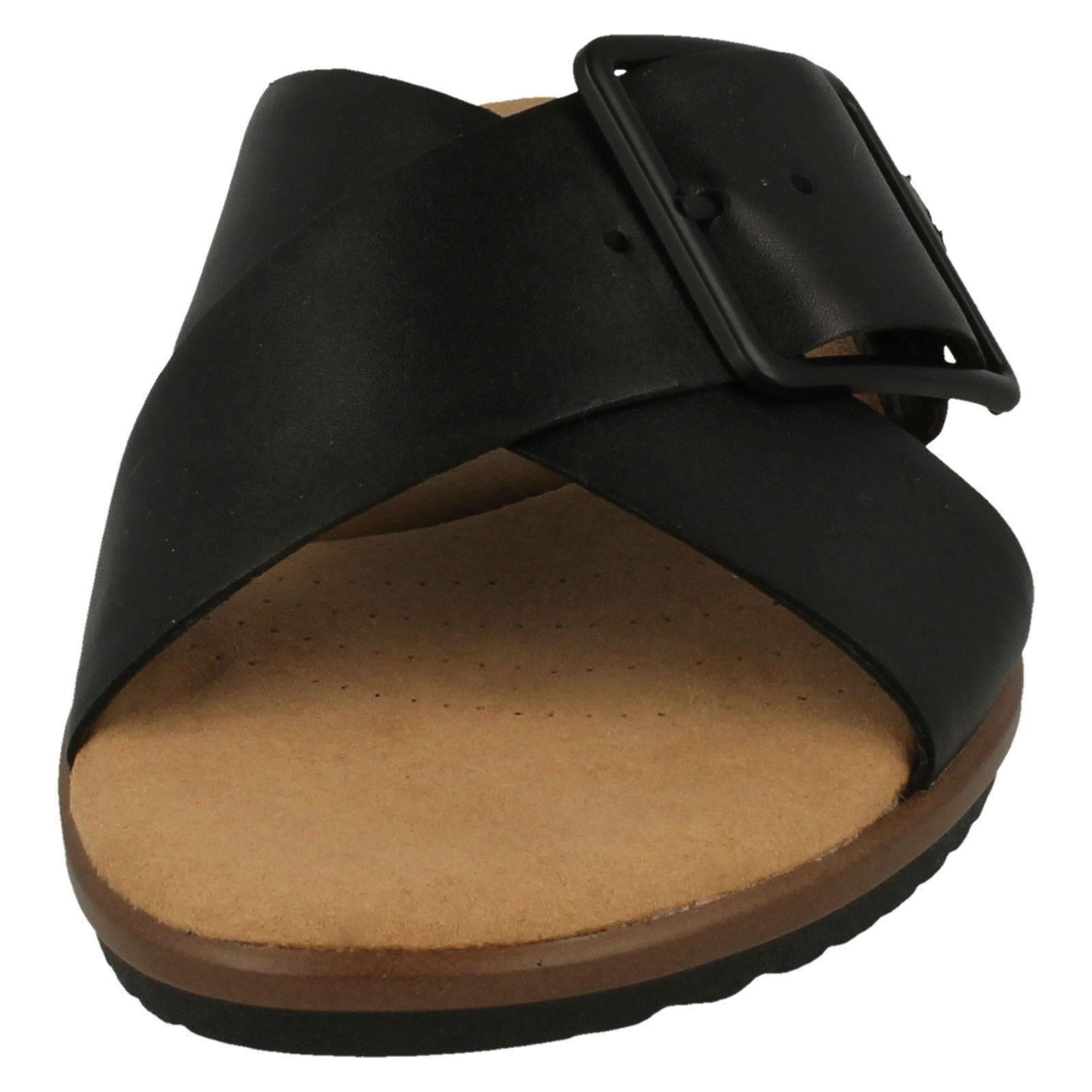 clarks women's slip on sandals