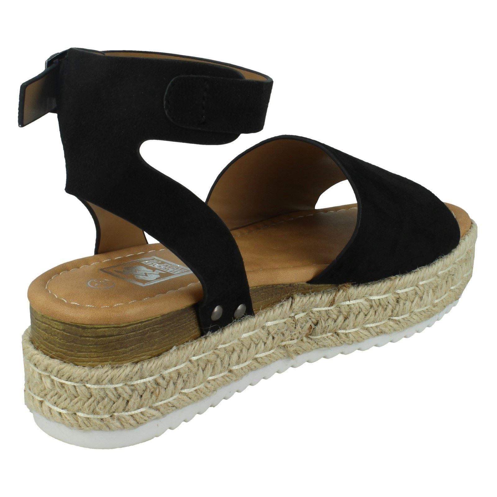 Down To Earth Ladies Flatform Ankle Strap Sandals - Picture 6 of 19