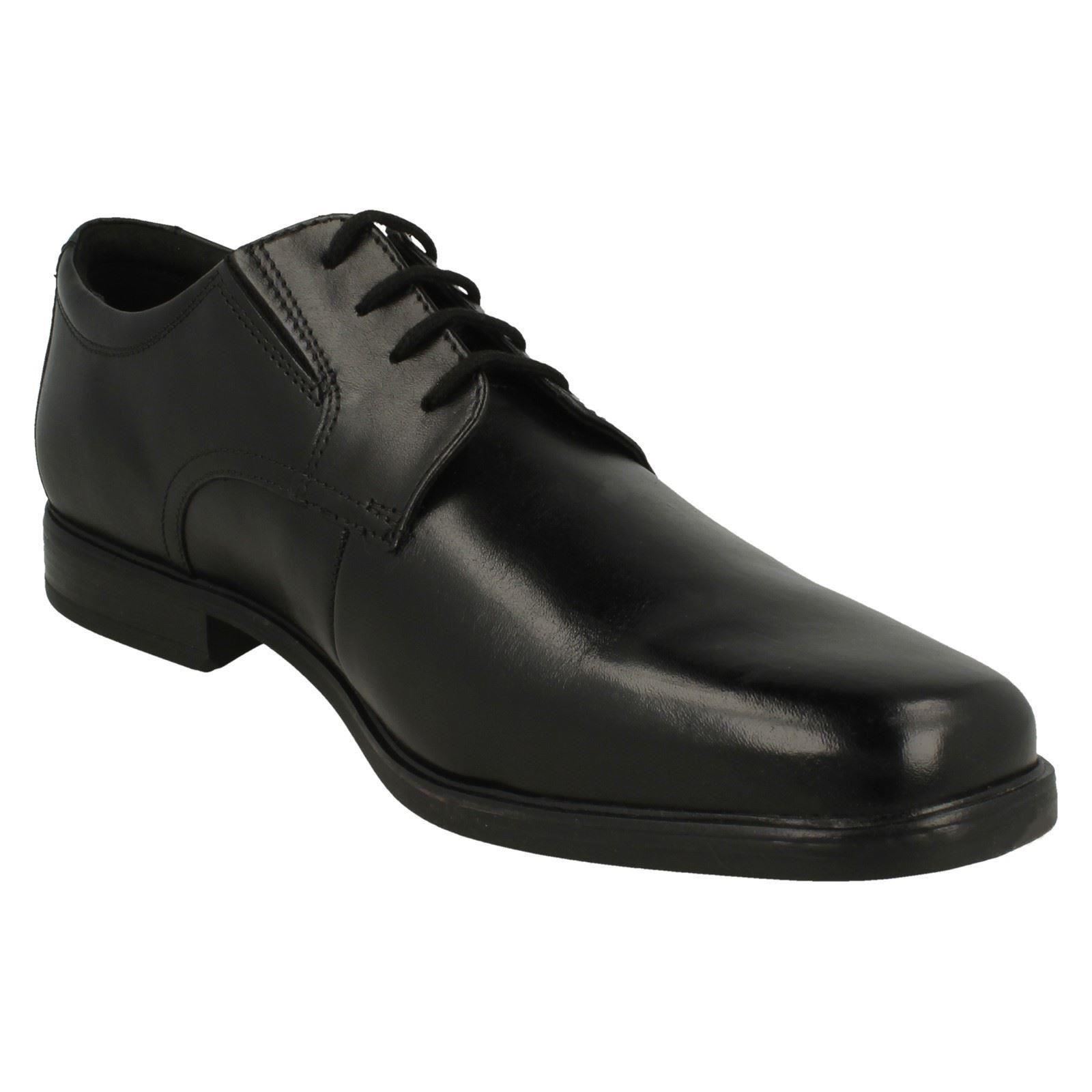 SAOLA Scarpe derby stringate 'Uomo Clarks' Howard Walk