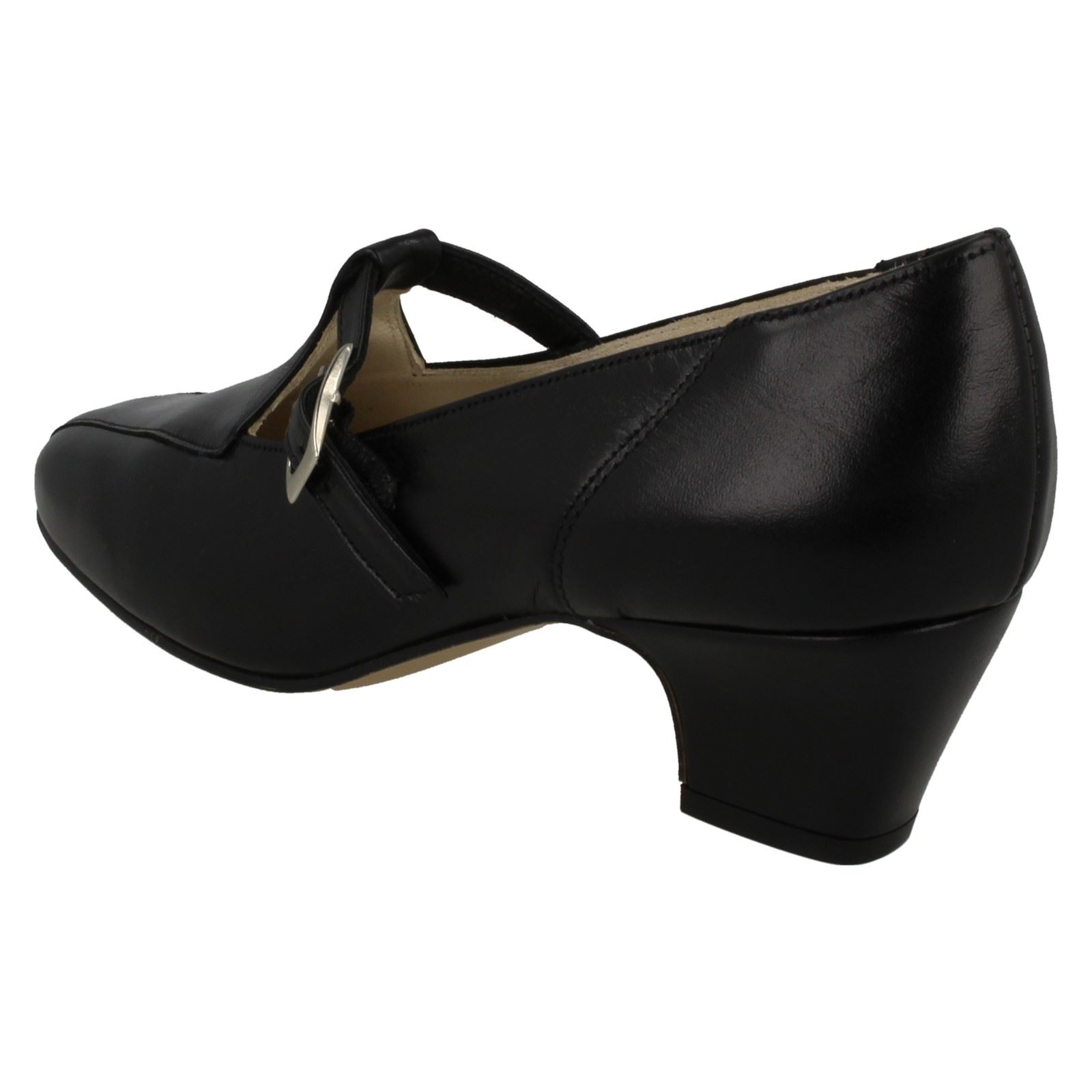 narrow mary jane shoes