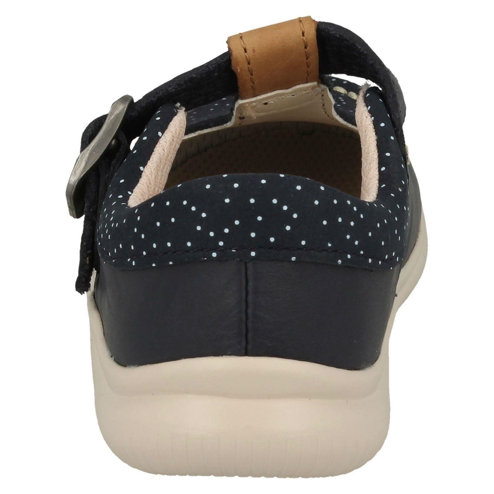 Girls Clarks Casual T-Bar Shoes 'Cloud Rosa' - Picture 18 of 27