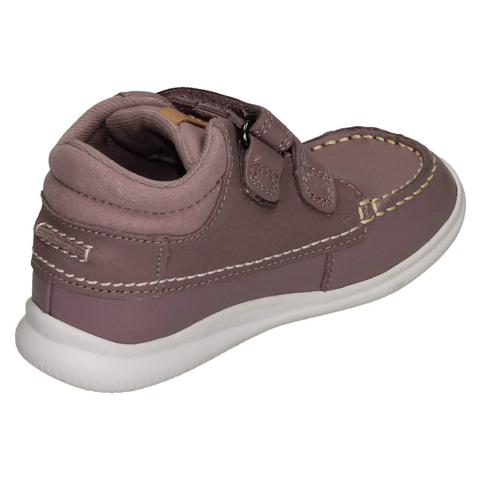 Infantes Niños Clarks Gancho y Lazo Cuero y Textil Botines Cresta Tuktu 19 - Imagen 15 de 19