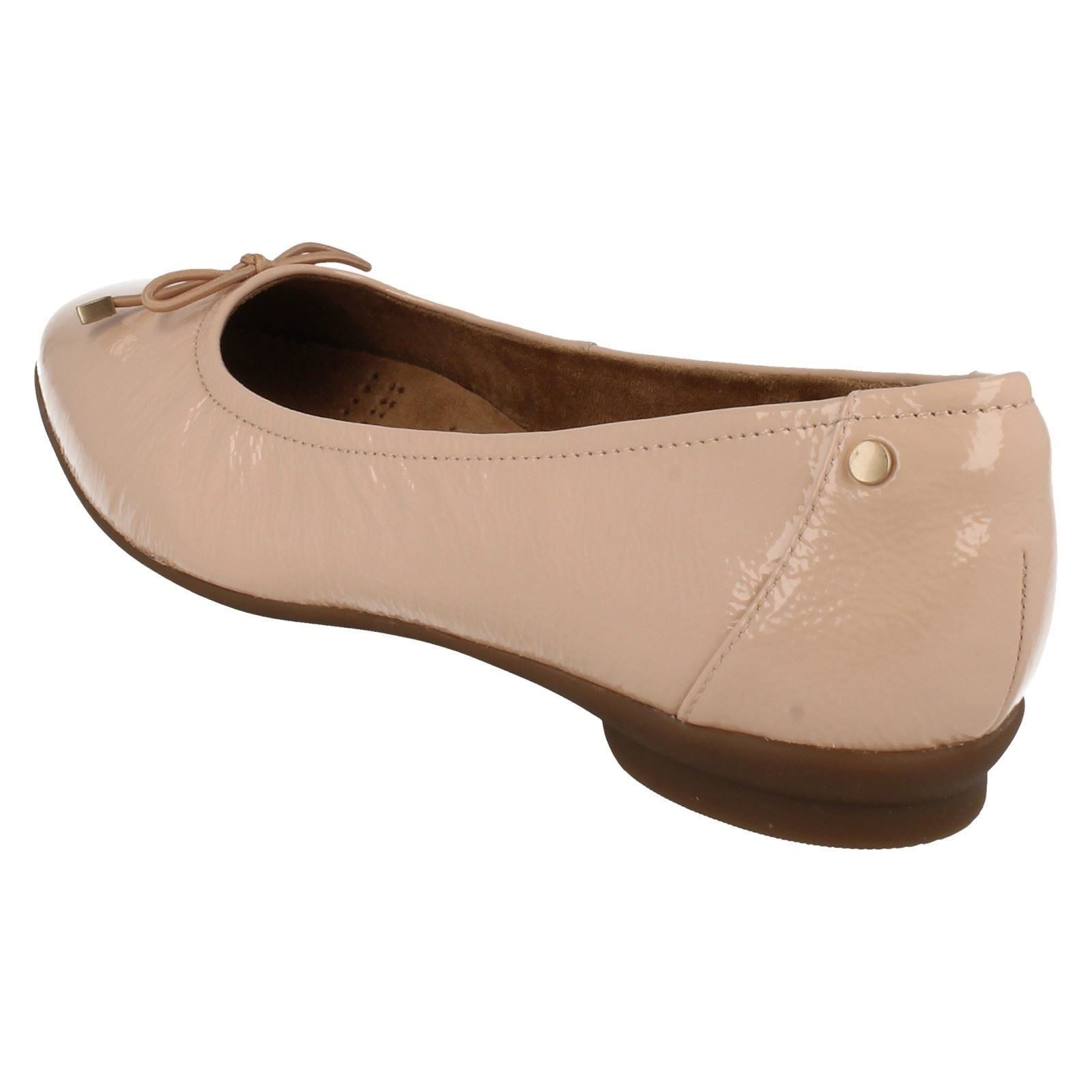 Ladies Clarks Ballerina Style Style Style Pumps 'Candra Light' c42bdc Ladies Clarks Ballerina Style Style Style Pumps 'Candra Light' c42bdc