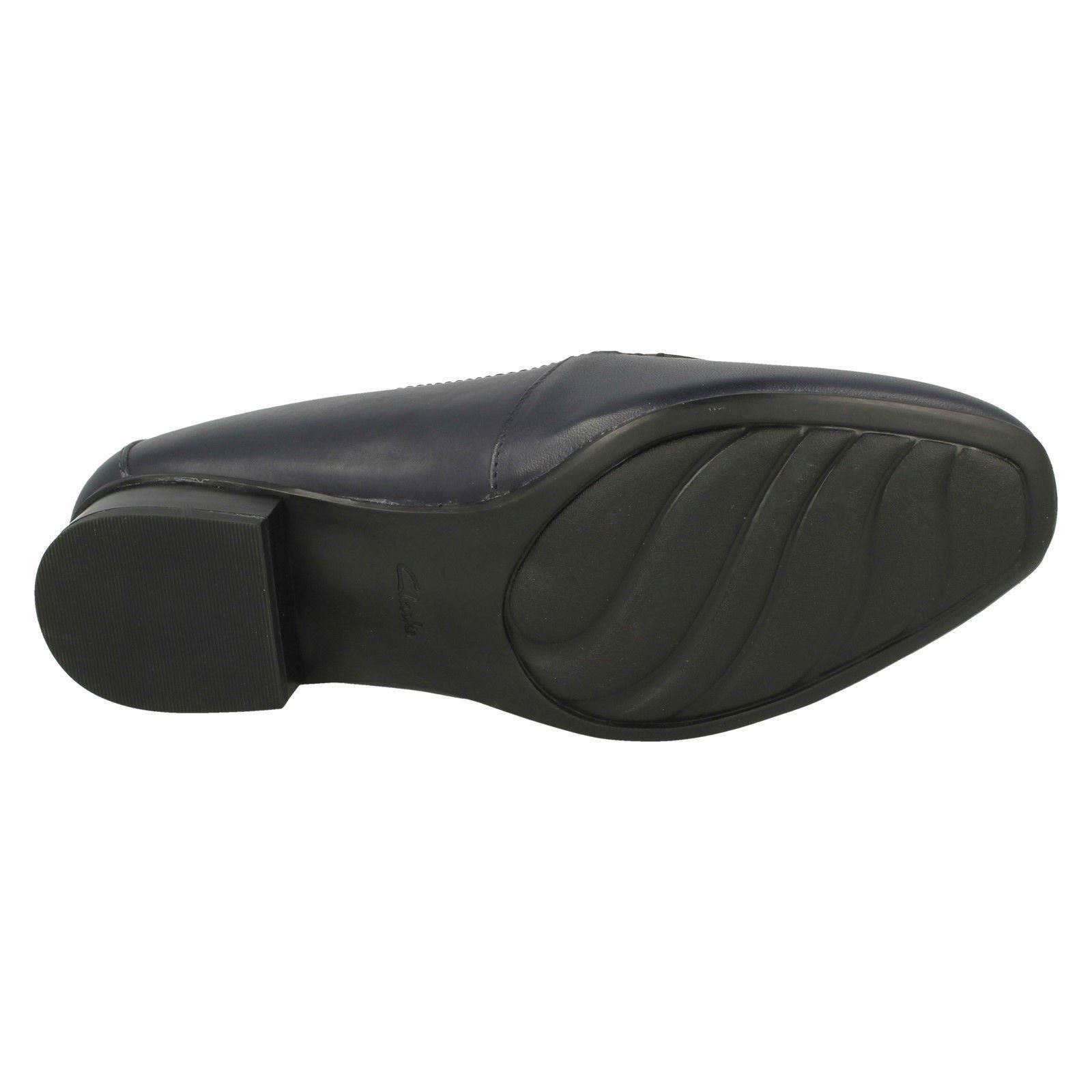 Signore Clarks Clarks Signore Juliet Lora Mocassini con Tacco Basso 2135b6 Signore Clarks Clarks Signore Juliet Lora Mocassini con Tacco Basso 2135b6
