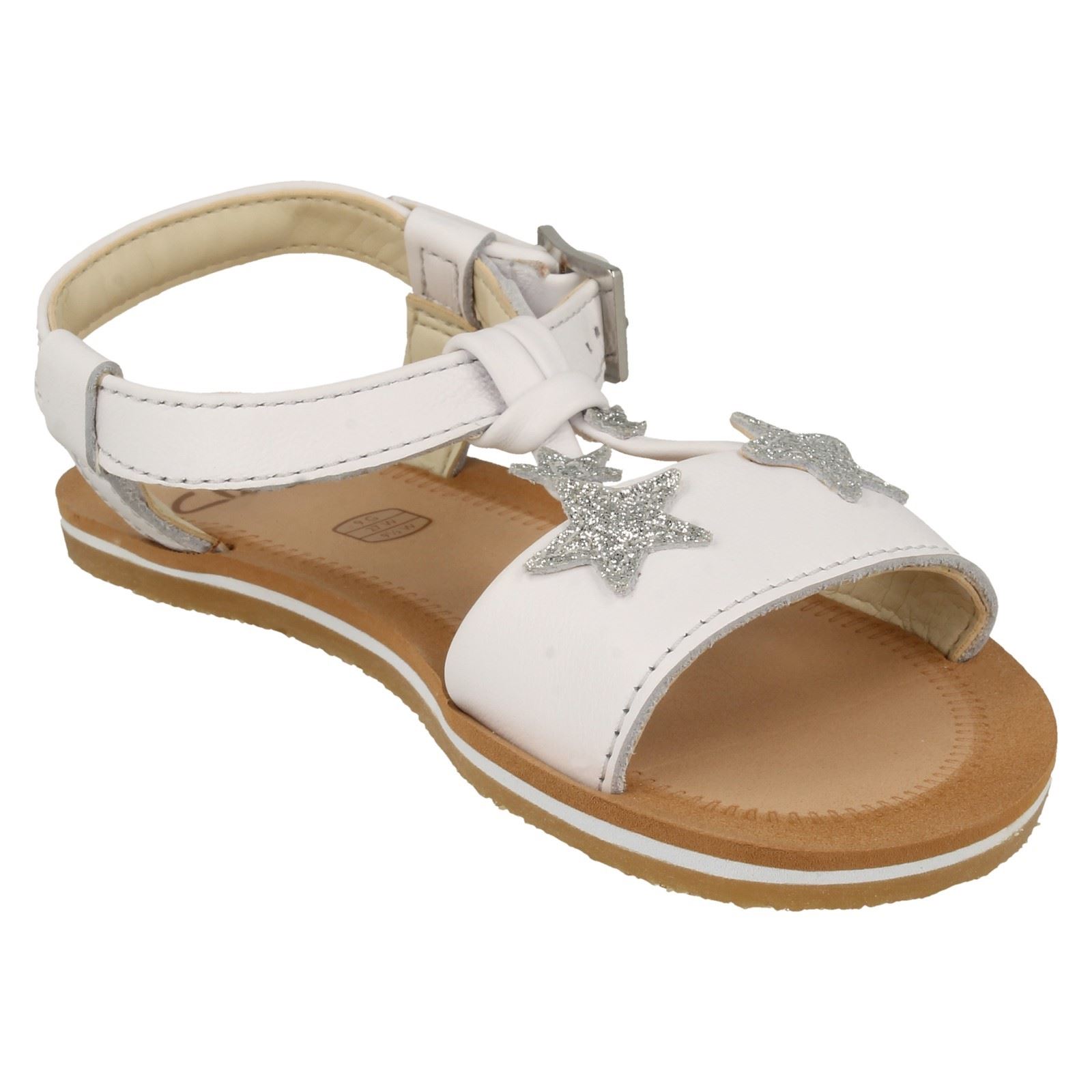 Mädchen Clarks Stylisch Star Detailliert Riemchensandalen Finch Sommer T - Picture 17 of 19
