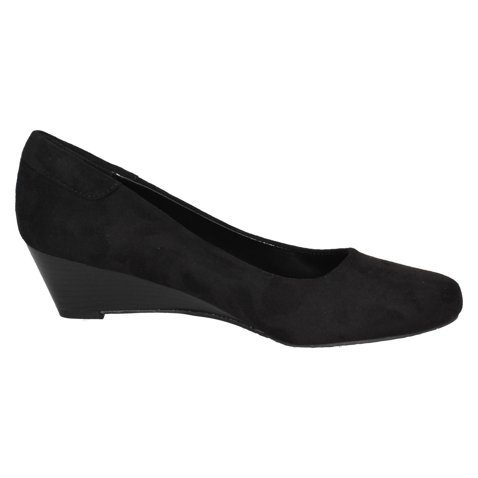Ladies Spot On Low Wedge Court Shoes *F9R806* - Picture 3 of 37