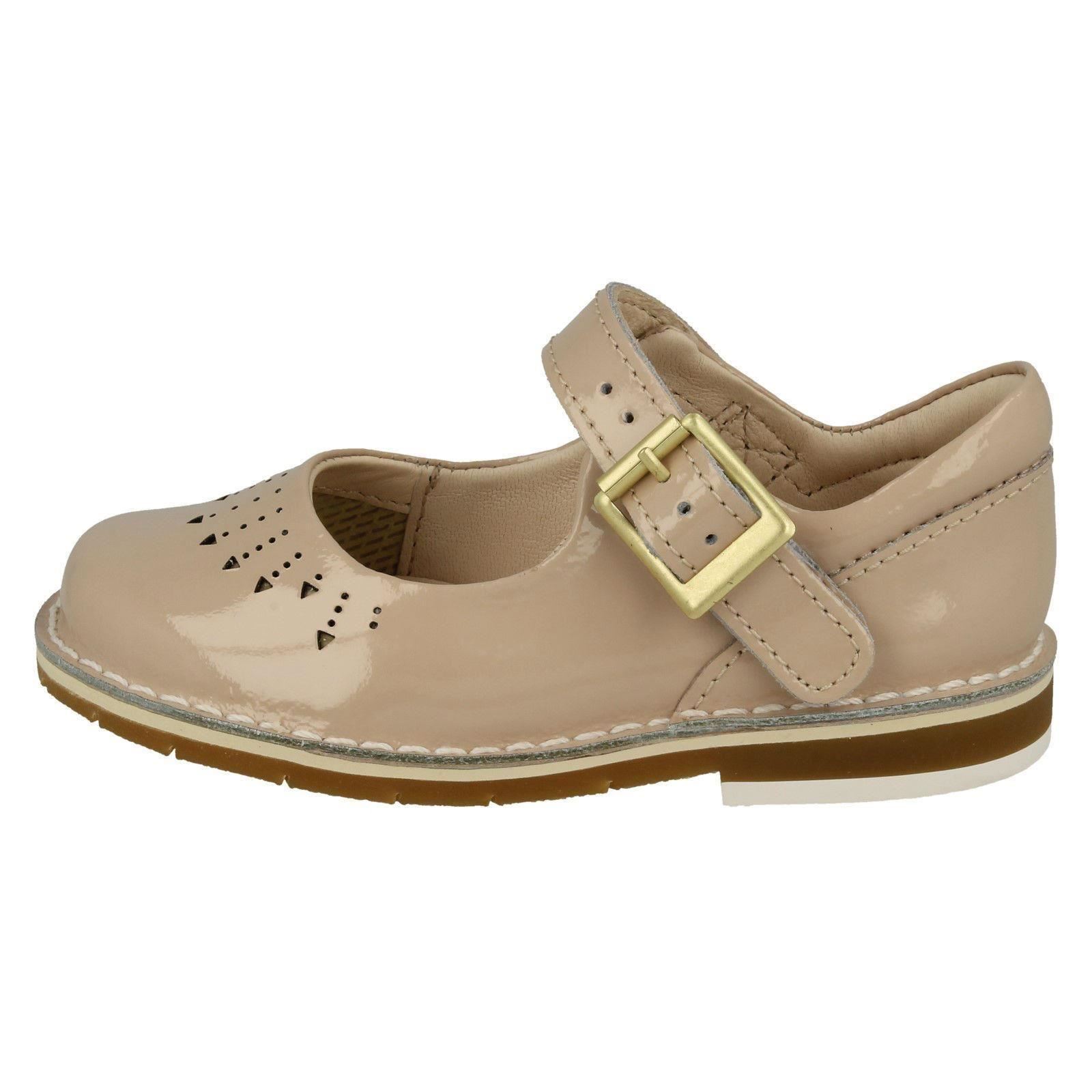 Girls Clarks Casual Shoes /"Yarn Jump/"