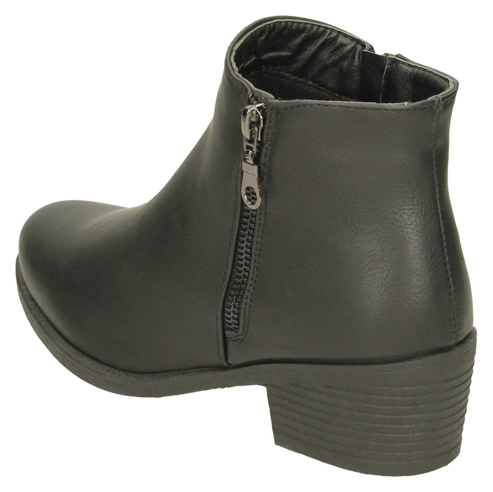 Botas al tobillo informales de tacón medio para dama F5R0736 - Imagen 4 de 19