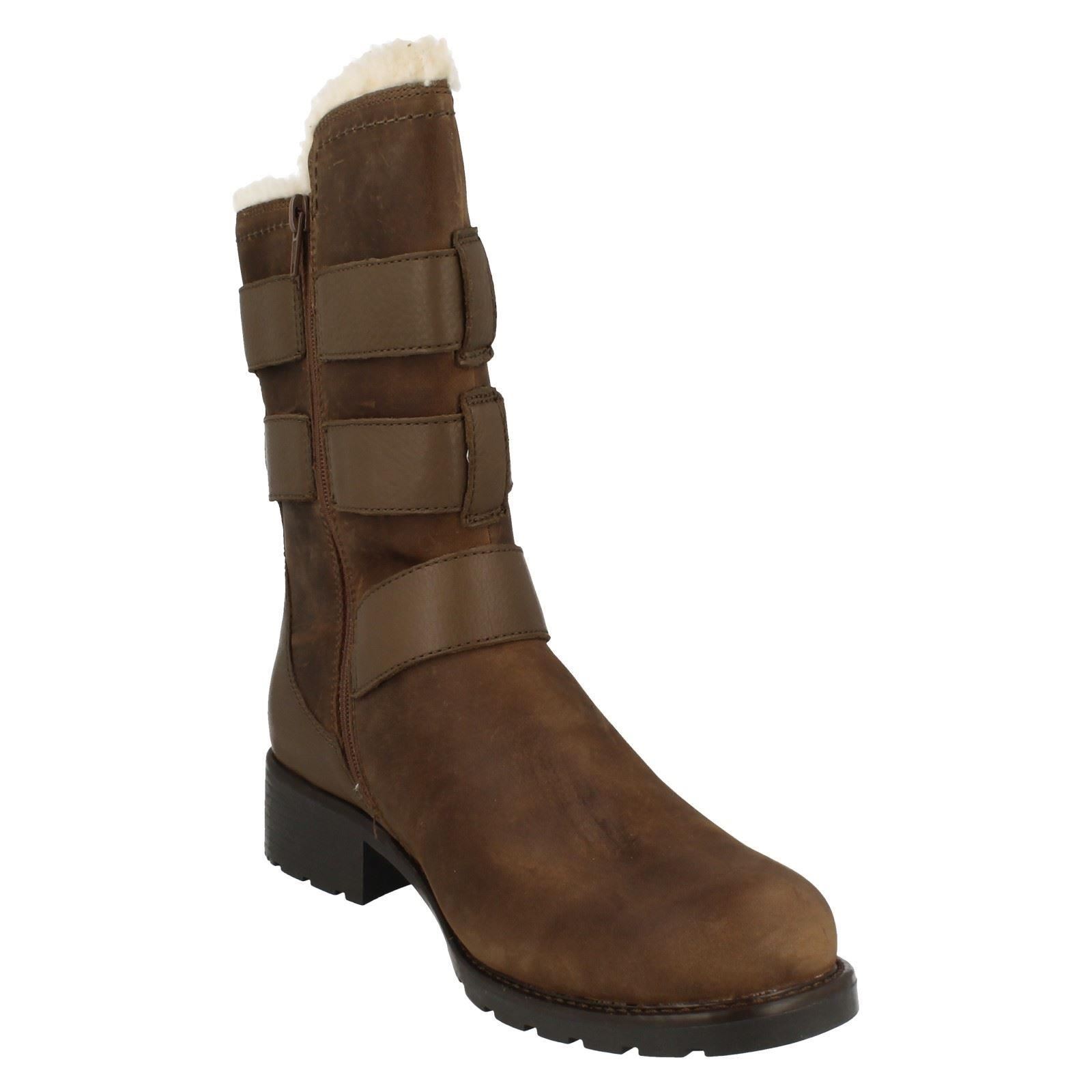 Descuento Descuento Descuento de la marca Botas Estilo Casual Damas Clarks Orinoco floración de utilidad 91a078 Descuento Descuento Descuento de la marca Botas Estilo Casual Damas Clarks Orinoco floración de utilidad 91a078