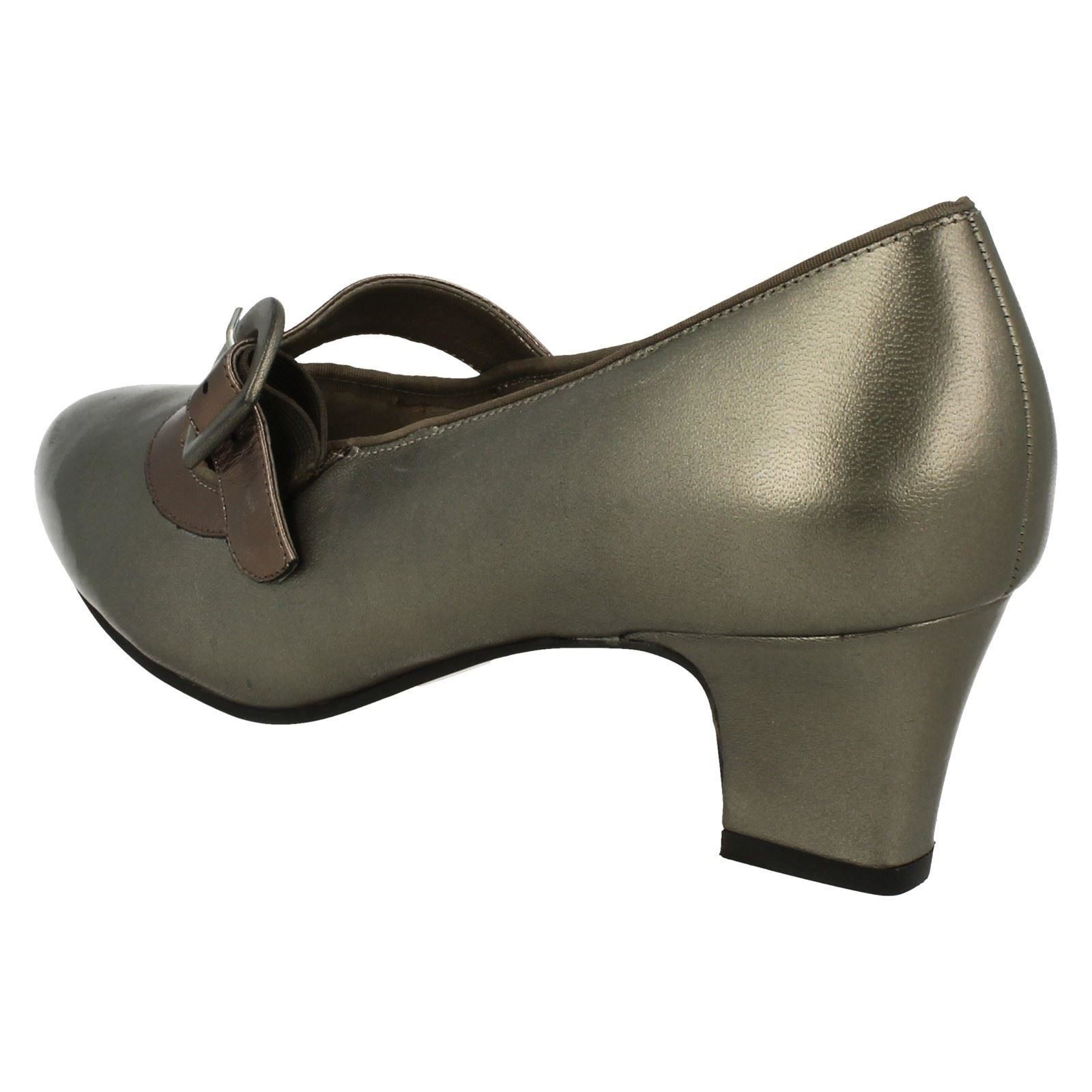 Señoras equidad Tribunal Ancho del Tribunal equidad Zapatos Maxine ea30cd Señoras equidad Tribunal Ancho del Tribunal equidad Zapatos Maxine ea30cd
