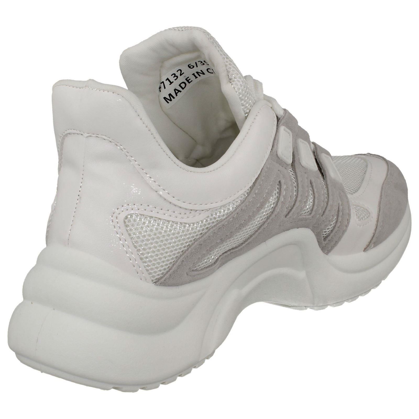 Entrenadores deportivos cómodos con cordones Reflex para dama - Imagen 14 de 19