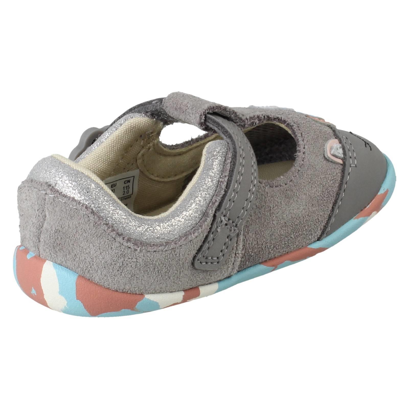 Zapatos Clarks Pre Walking T-Bar para niñas *Roamer Myth* - Imagen 6 de 10