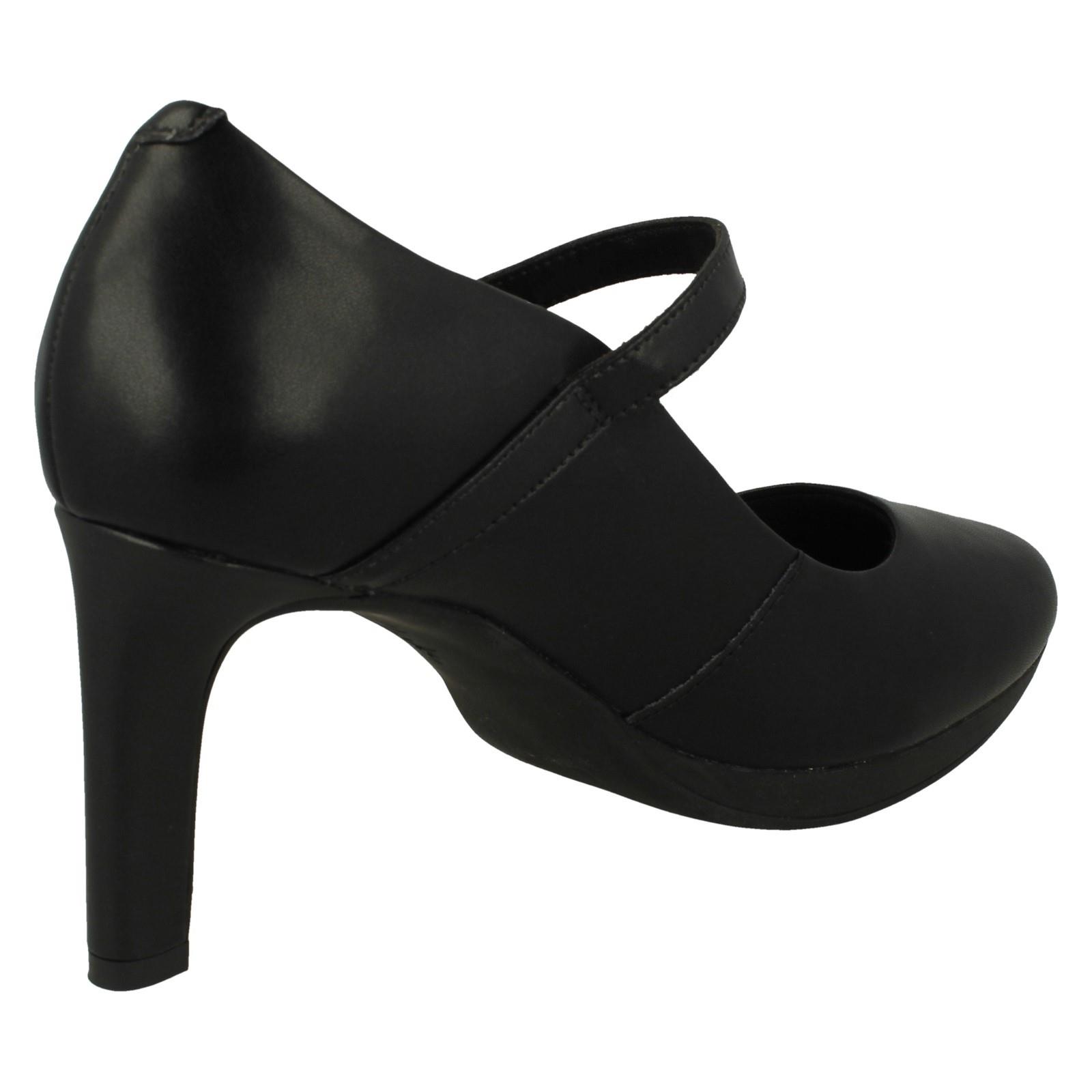 Damas Clarks Elegantes Tacones de Plataforma Mary Jane Estilo Corte Zapatos Ambyr Brillo - Imagen 6 de 10