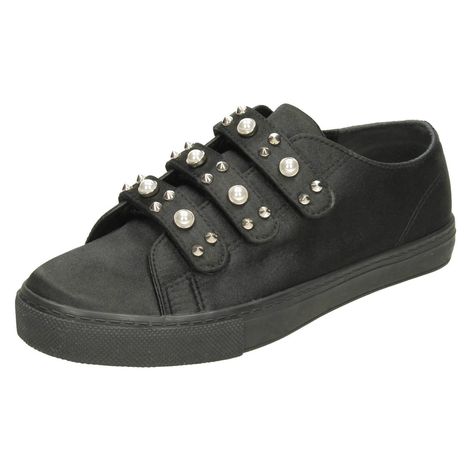 Ladies Spot On Pearl - Strap Trainers F8R0359 - Picture 2 of 28
