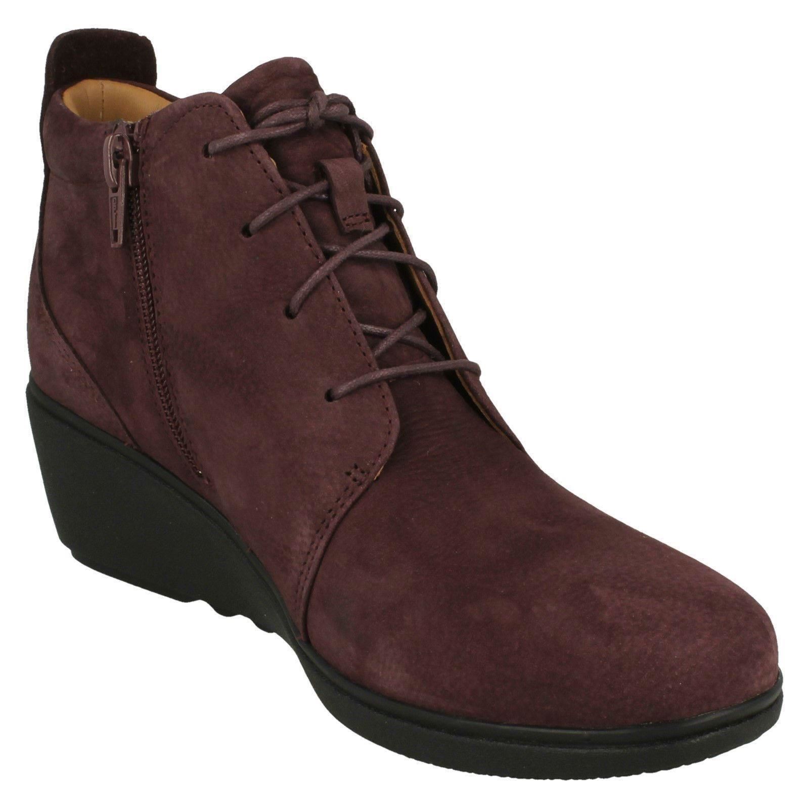 Clarks Damas Tacón Tacón Tacón Bajo Cuña botín-un tallara Eva d98336 Clarks Damas Tacón Tacón Tacón Bajo Cuña botín-un tallara Eva d98336