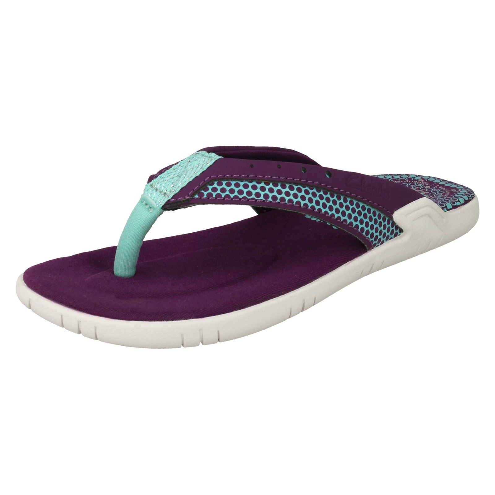 clarks flip flops girls