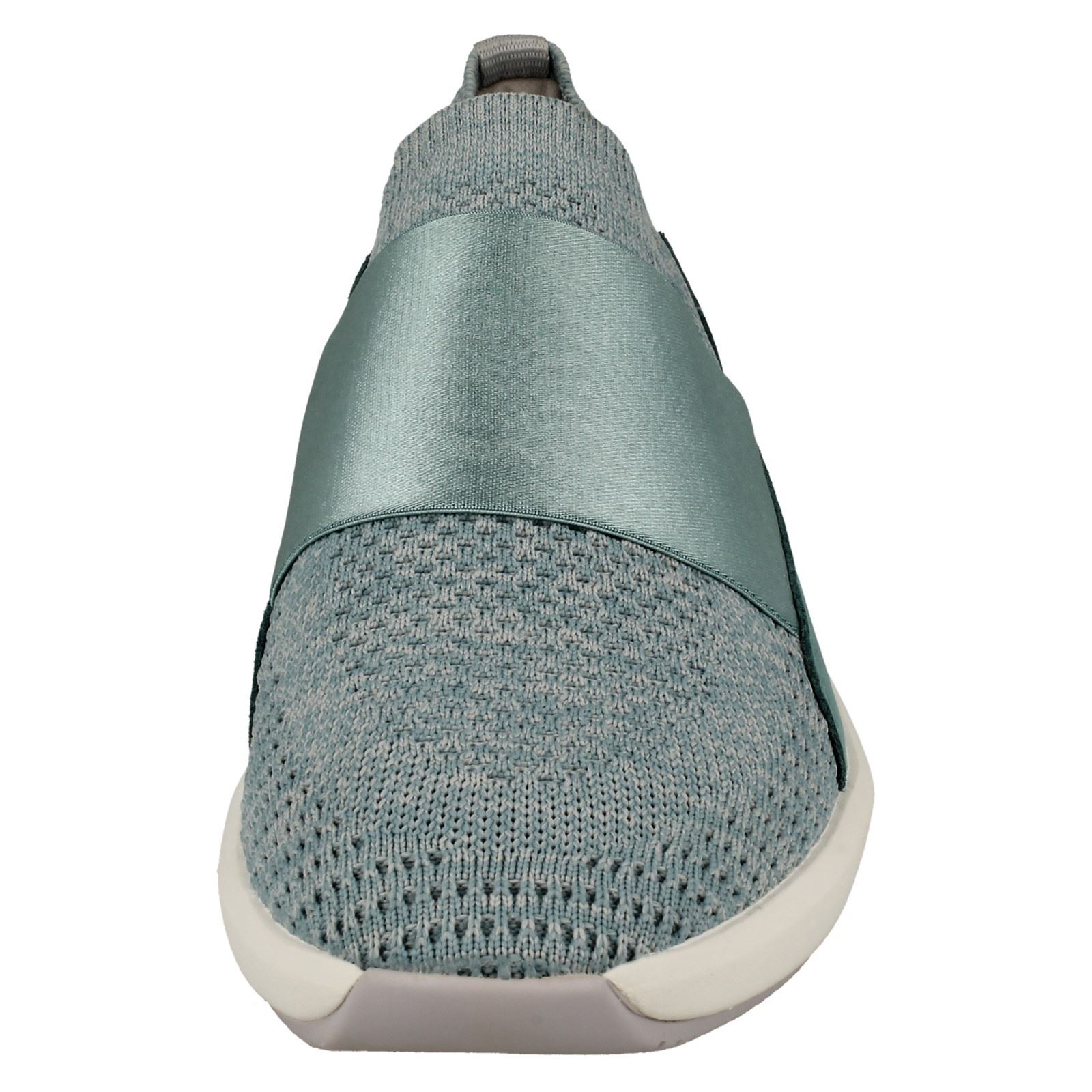 Ladies Clarks Un Rio Knit Elasticated Strap Detailed Trainers - Picture 17 of 19