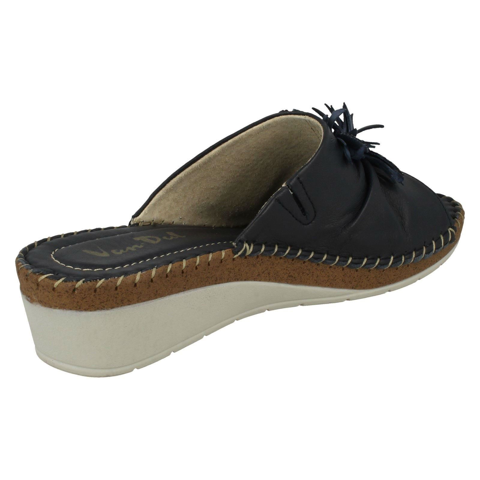 van dal banks sandals