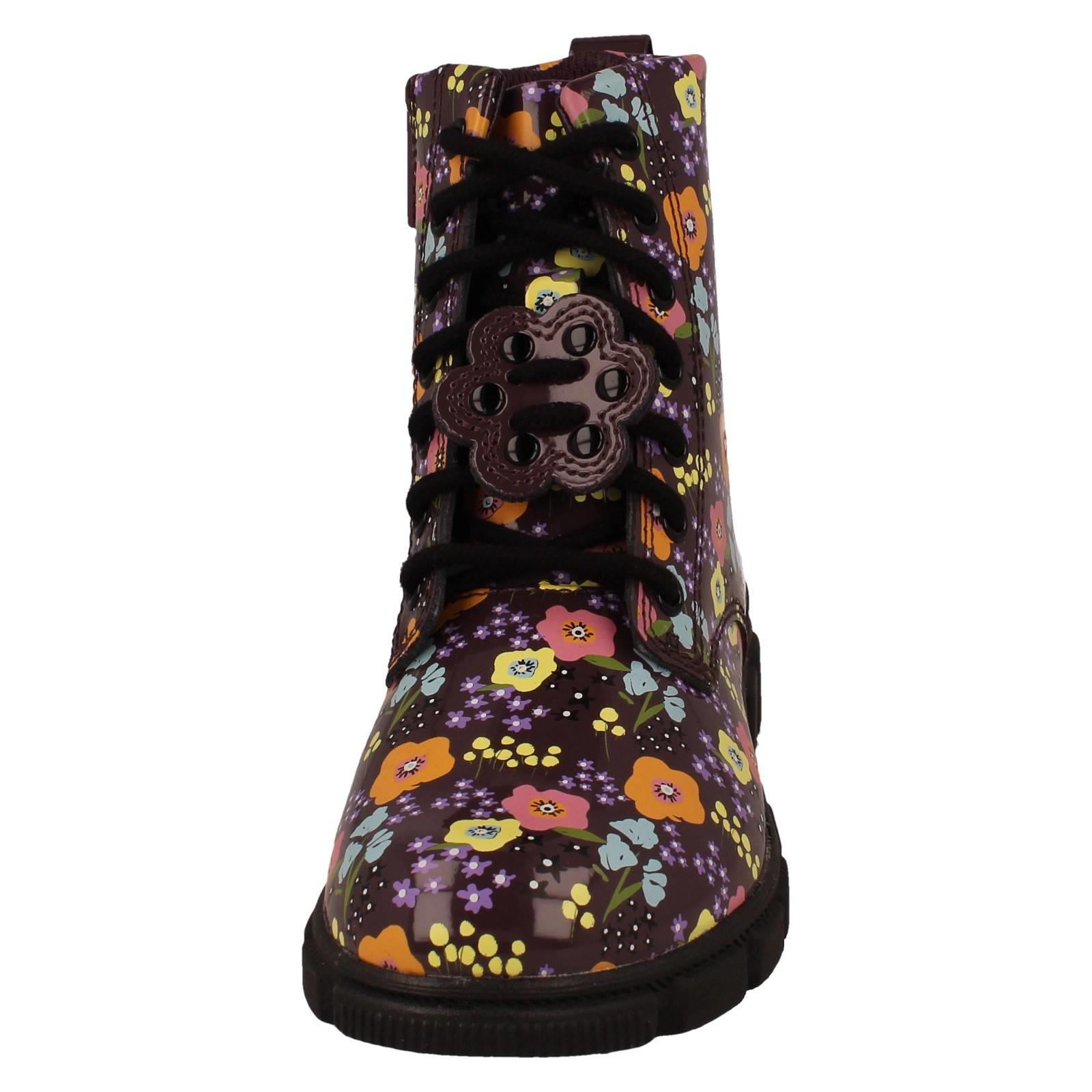 Girls Clarks Floral Pattern Ankle Boots Evyn Top K - Picture 9 of 10