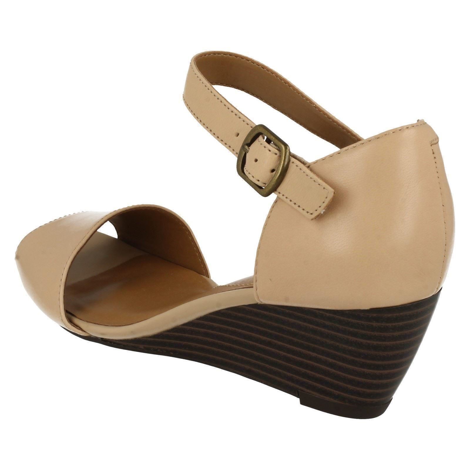 Damas Clarks Clarks Clarks Sandalias de cuña con inteligente-Brielle Drive e11d9f Damas Clarks Clarks Clarks Sandalias de cuña con inteligente-Brielle Drive e11d9f