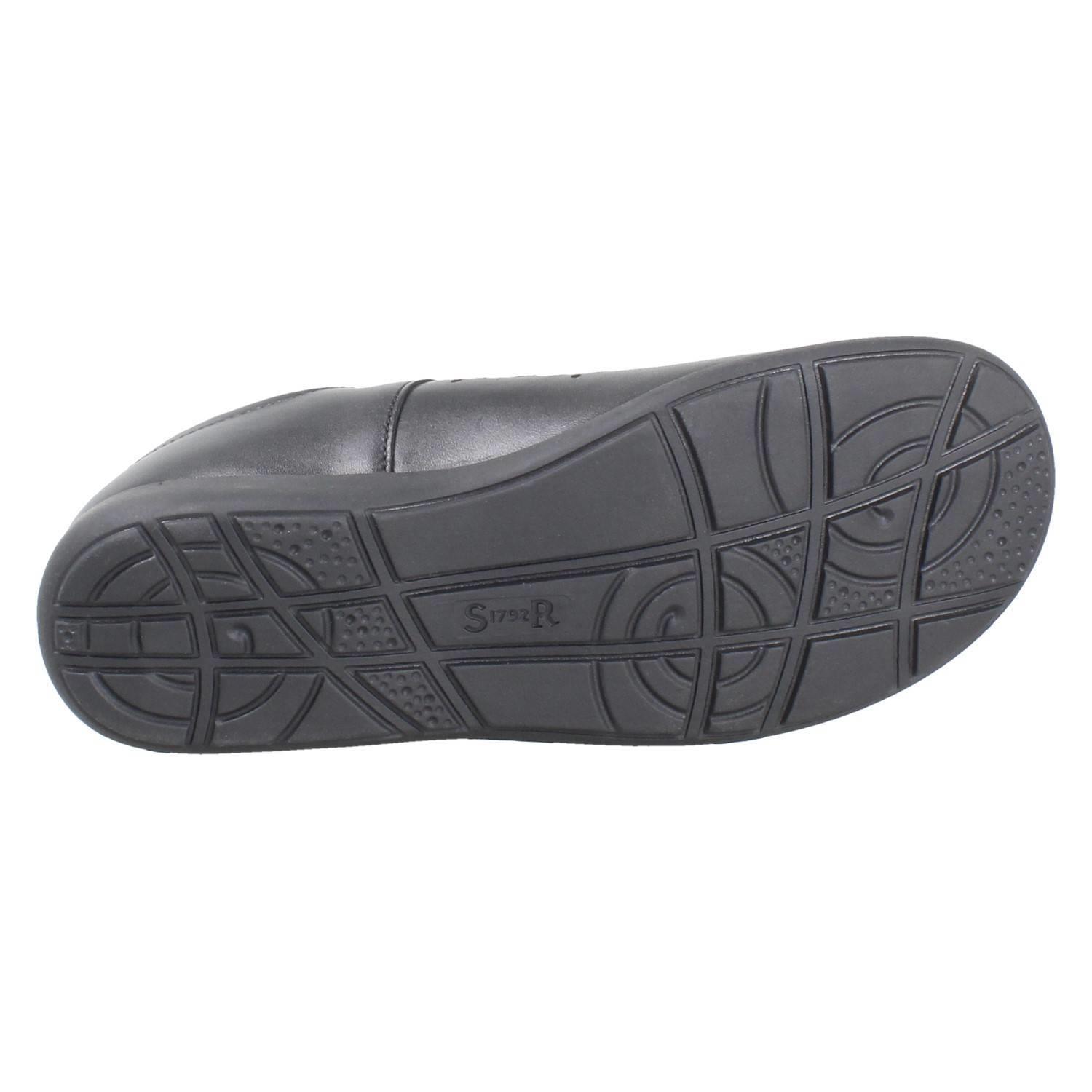 Girls Startrite Flower Punch Detail Leather T-Bar School Shoes *Charlotte* - Picture 10 of 19