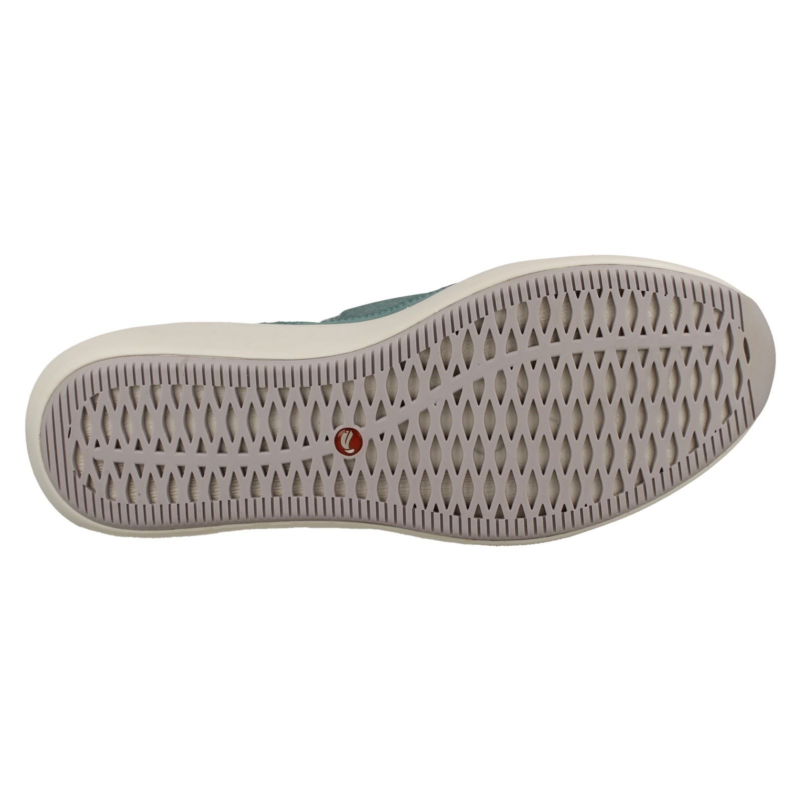 Ladies Clarks Un Rio Knit Elasticated Strap Detailed Trainers - Picture 19 of 19