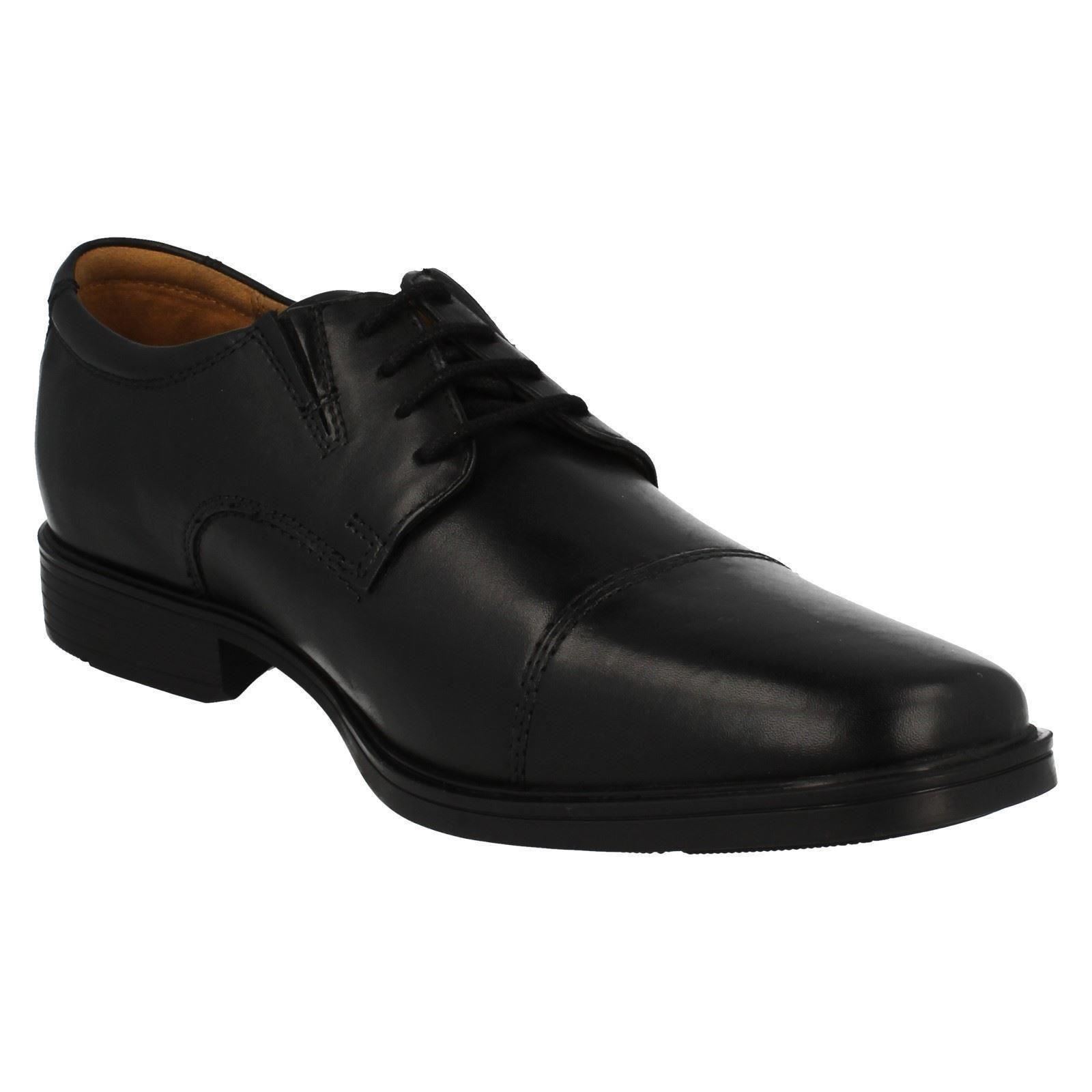 Da Uomo Clarks Lacci Formale Punta Rotonda Scarpe Di Pelle Pelle Di Tilden Cap a80b9d Da Uomo Clarks Lacci Formale Punta Rotonda Scarpe Di Pelle Pelle Di Tilden Cap a80b9d