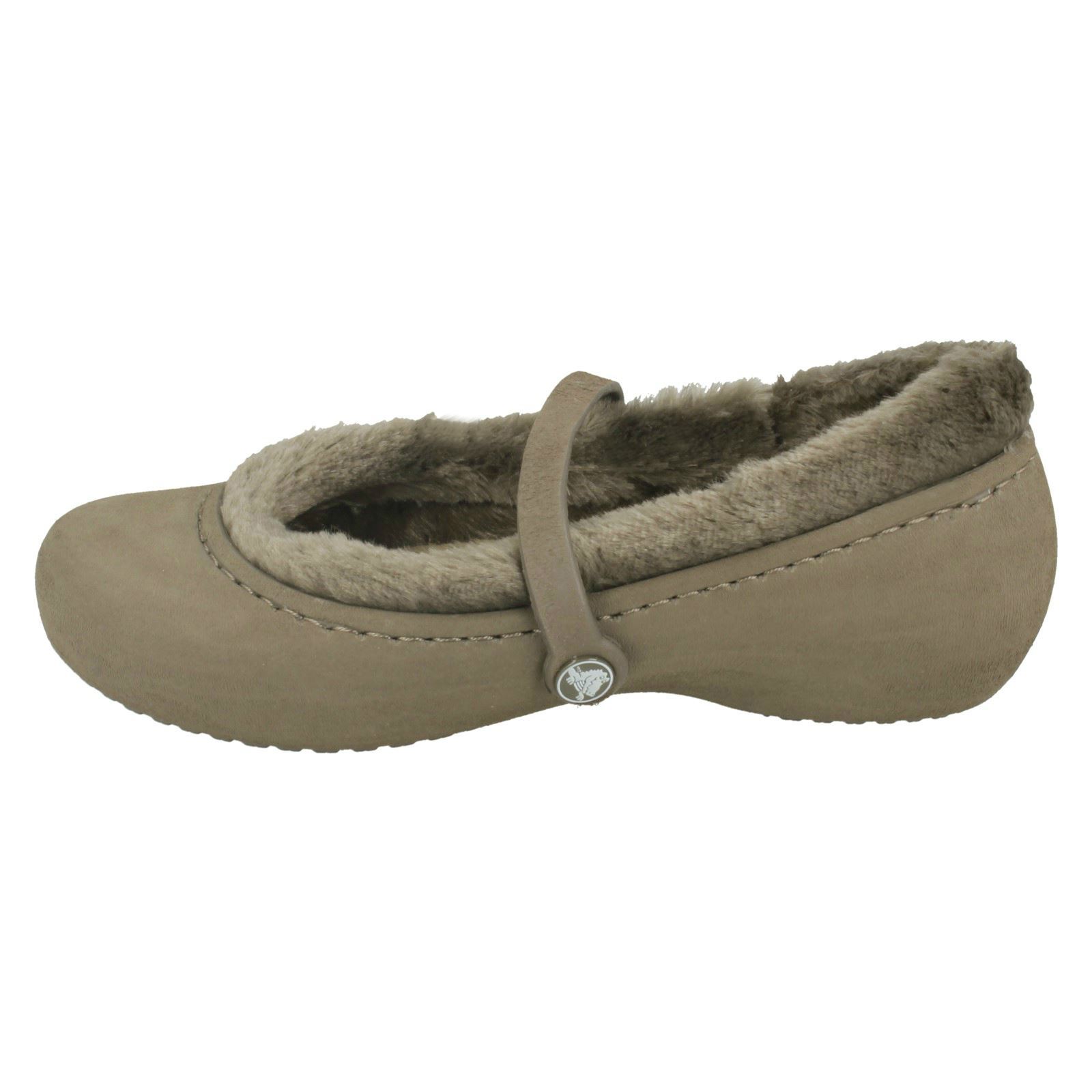 Girls Crocs Faux Fur Casual Shoes Nanook Girls eBay Girls Crocs Faux Fur Casual Shoes Nanook Girls eBay
