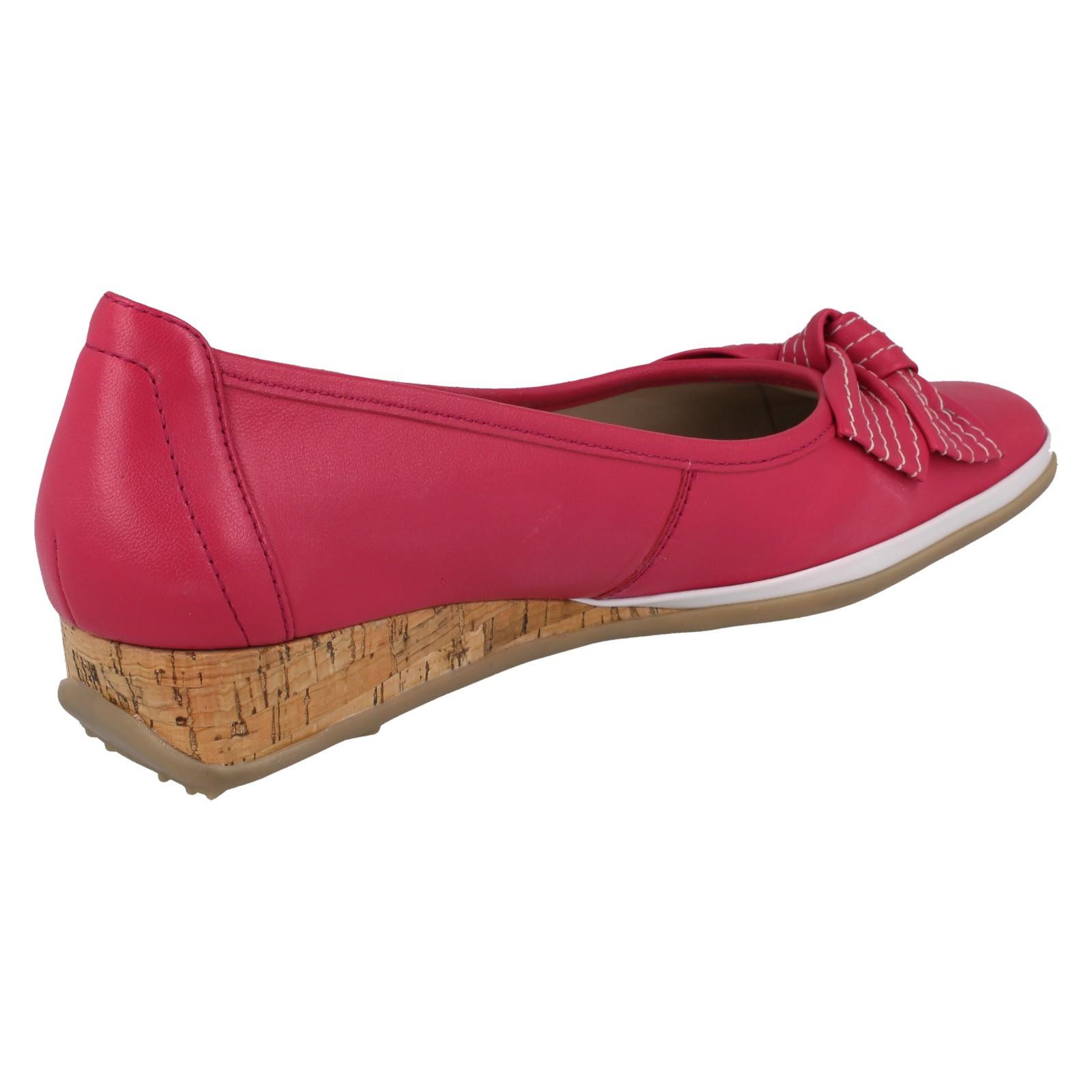 Zapatos de tacón de cuña pequeños Van-Dal para dama Barbados II - Imagen 6 de 28
